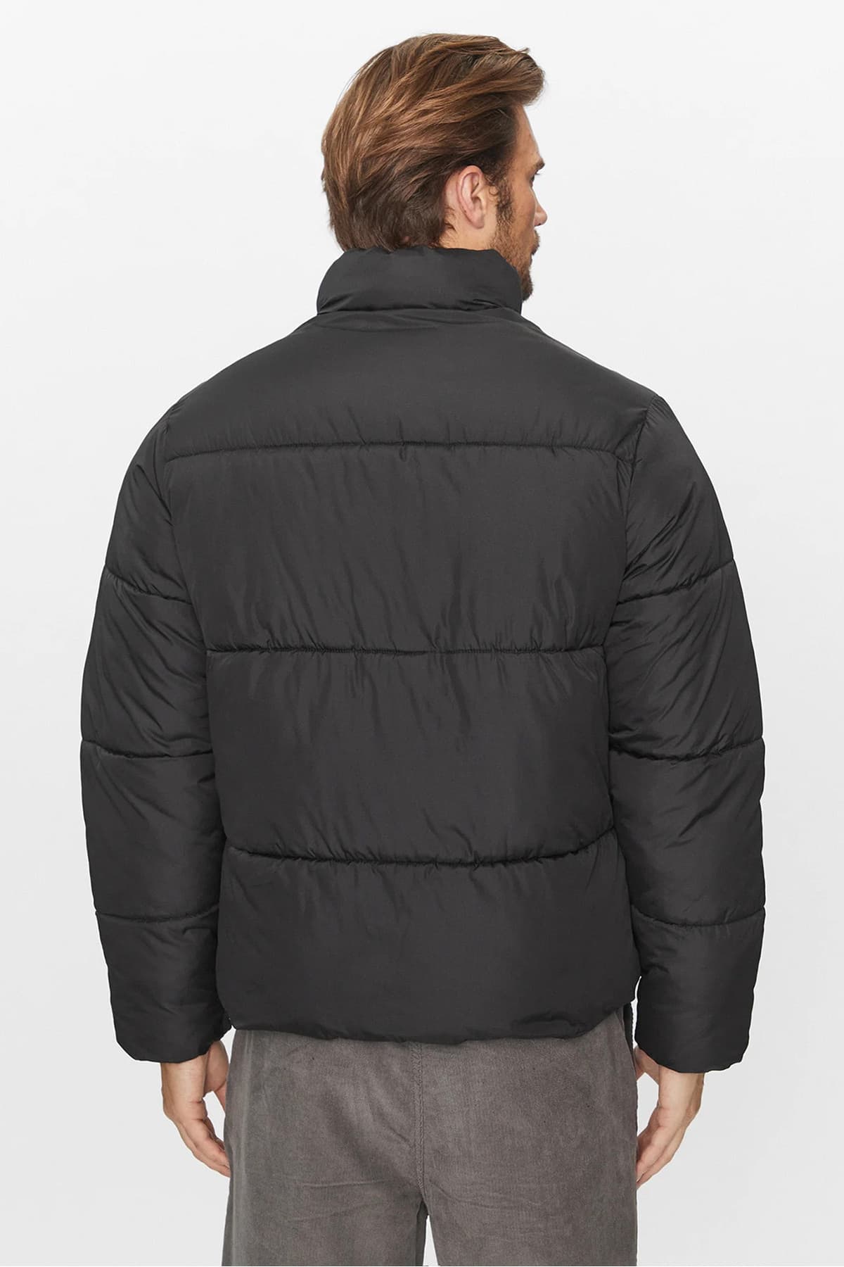 کاپشن پافر مردانه Jack & Jones یقه ایستاده Jjmax مشکی مدل 12238745 کاپشن پافر مردانه Jack & Jones یقه ایستاده Jjmax مشکی مدل 12238745