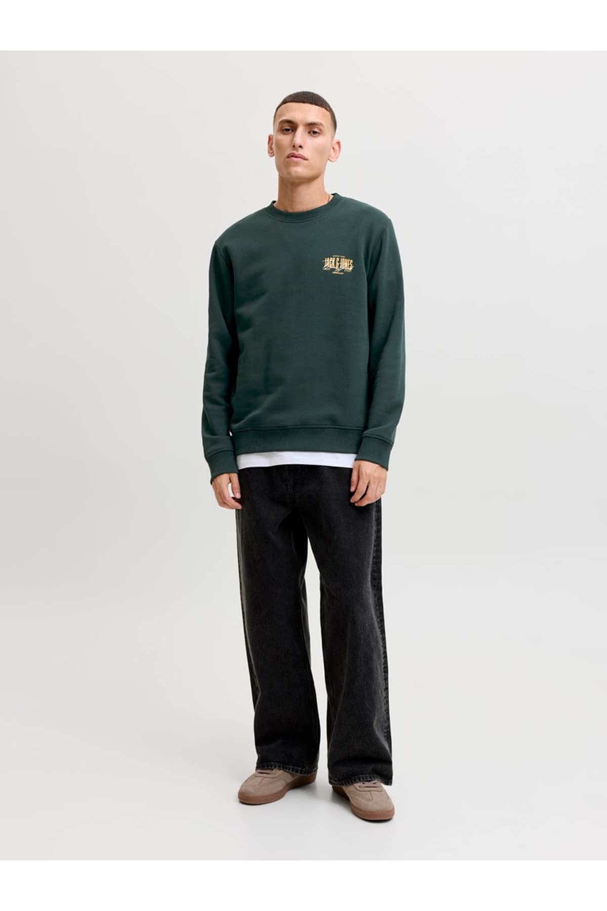 سویشرت مردانه Jack & Jones یقه گرد فیت معمولی Aero مدل 12298492 سویشرت مردانه Jack & Jones یقه گرد فیت معمولی Aero مدل 12298492