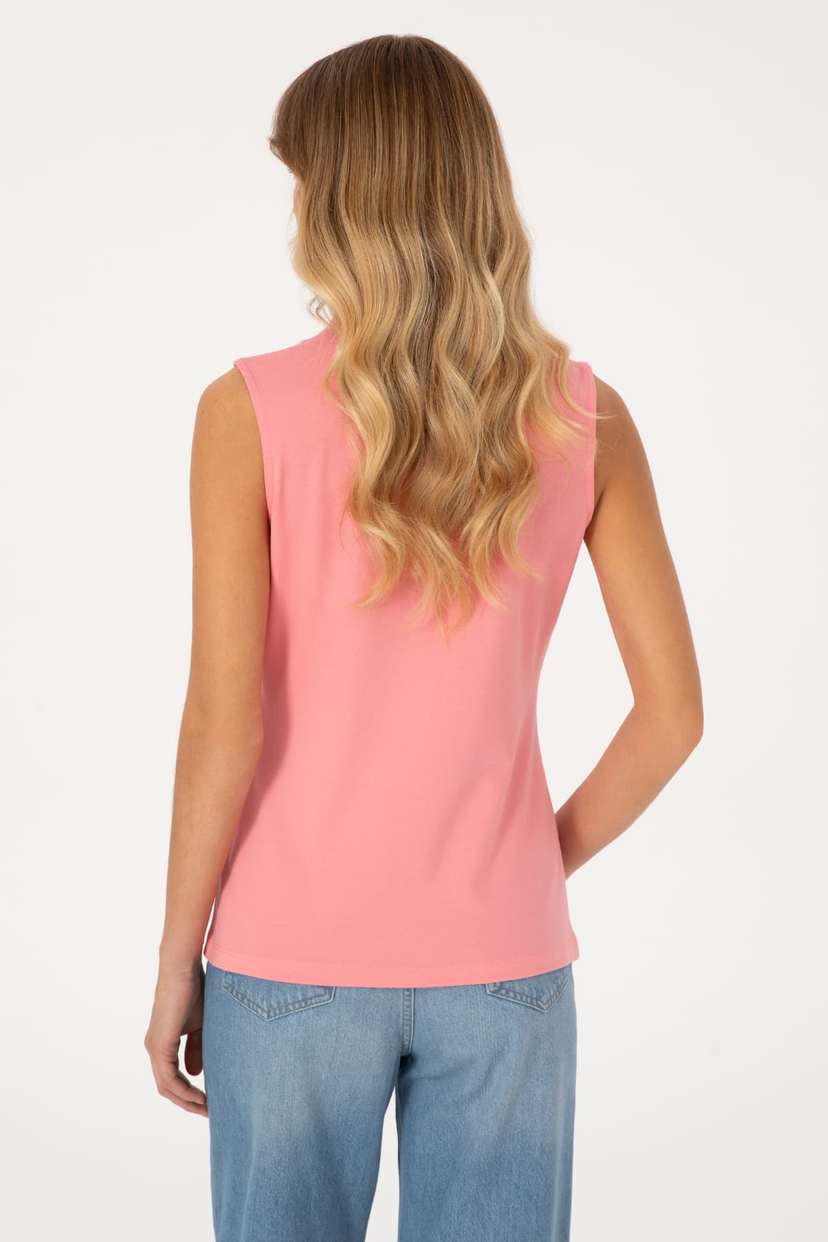 تیشرت زنانه U.S. Polo Assn. یقه پولو صورتی نیمزیپ مدل 50324852-VR041 تیشرت زنانه U.S. Polo Assn. یقه پولو صورتی نیمزیپ مدل 50324852-VR041