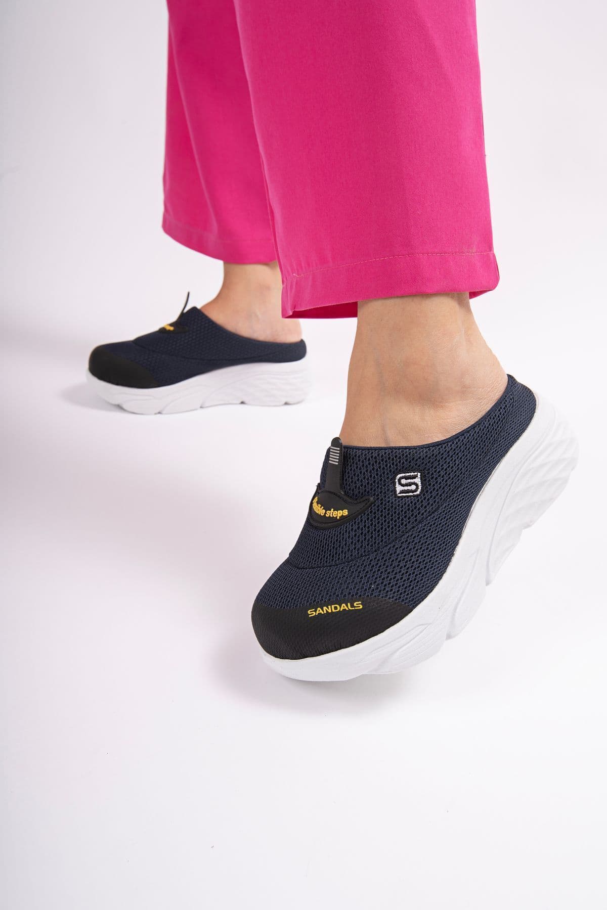 صابو زنانه sandal spor ارتوپدیک زیره پرشده توری سرمهای مدل SS001-0278 صابو زنانه sandal spor ارتوپدیک زیره پرشده توری سرمهای مدل SS001-0278