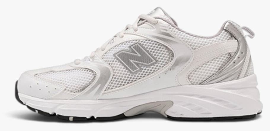کفش اسنیکر زنانه New Balance سفید روزمره مدل MR530EMA کفش اسنیکر زنانه New Balance سفید روزمره مدل MR530EMA