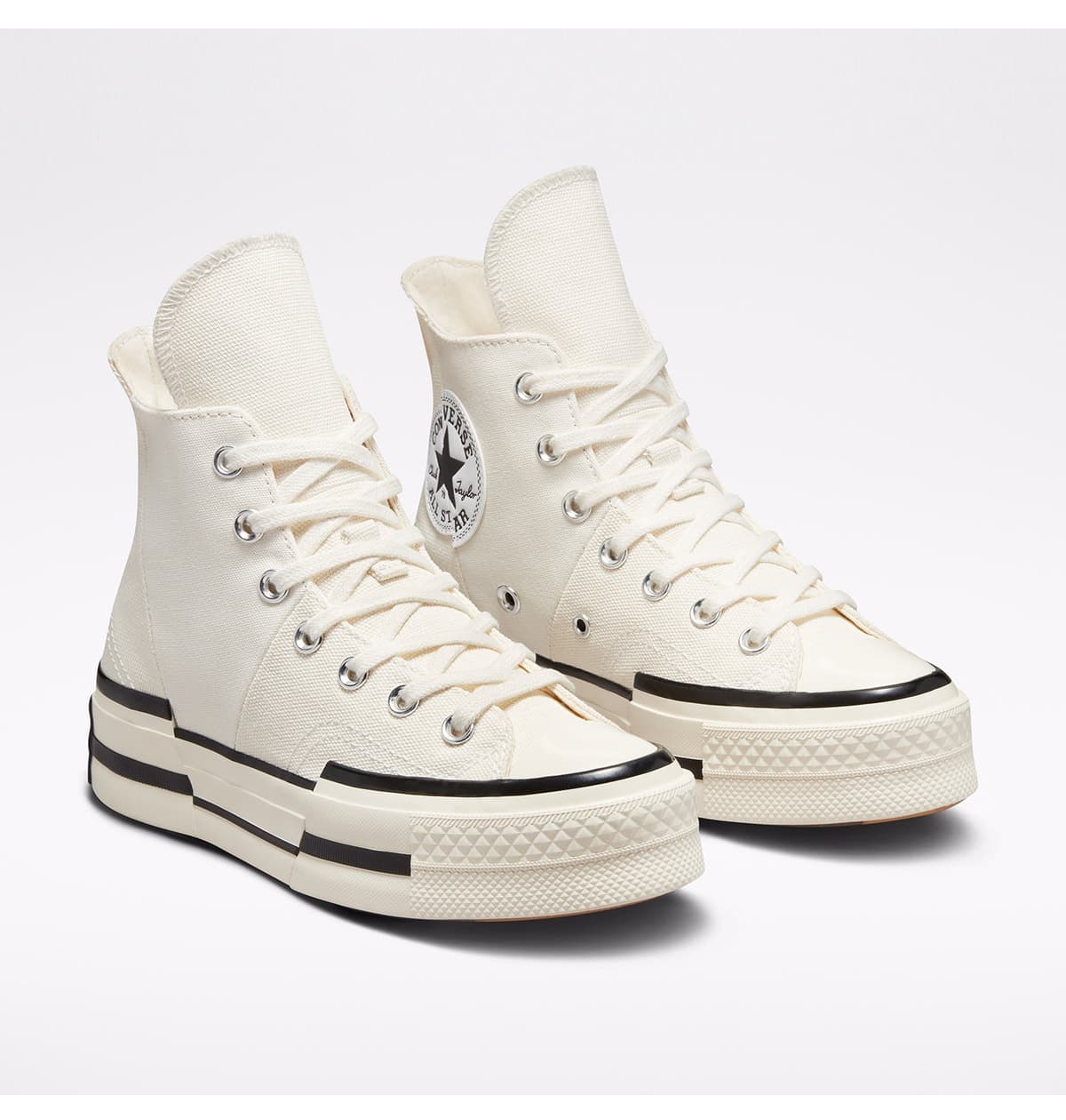 کفش اسنیکر یونیسکس Converse کانواس سفید مدل Chuck 70 Plus کفش اسنیکر یونیسکس Converse کانواس سفید مدل Chuck 70 Plus