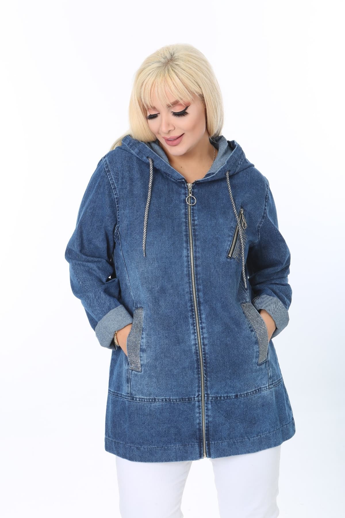 ژاکت هوشمند xlargebutik مدل ARADIĞINIZ HAVALI سایز 42/62 برای بانوان ژاکت هوشمند xlargebutik مدل ARADIĞINIZ HAVALI سایز 42/62 برای بانوان