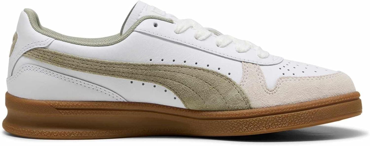 کفش ورزشی داخل سالن یونیسکس PUMA سفید مدل 401360 کفش ورزشی داخل سالن یونیسکس PUMA سفید مدل 401360