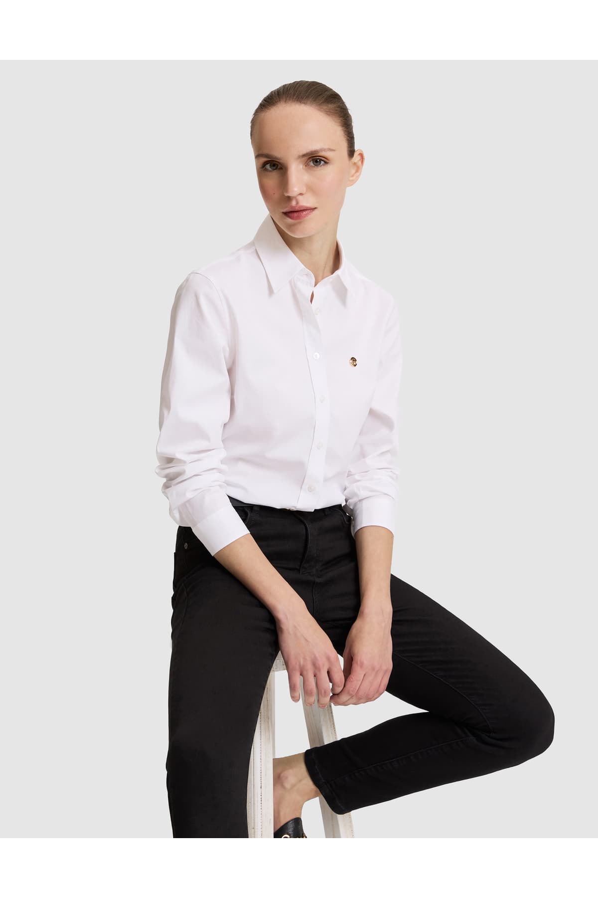 پیراهن زنانه Pierre Cardin سفید اسلیم فیت نخی بیسیک مدل 50328627-VR013 پیراهن زنانه Pierre Cardin سفید اسلیم فیت نخی بیسیک مدل 50328627-VR013