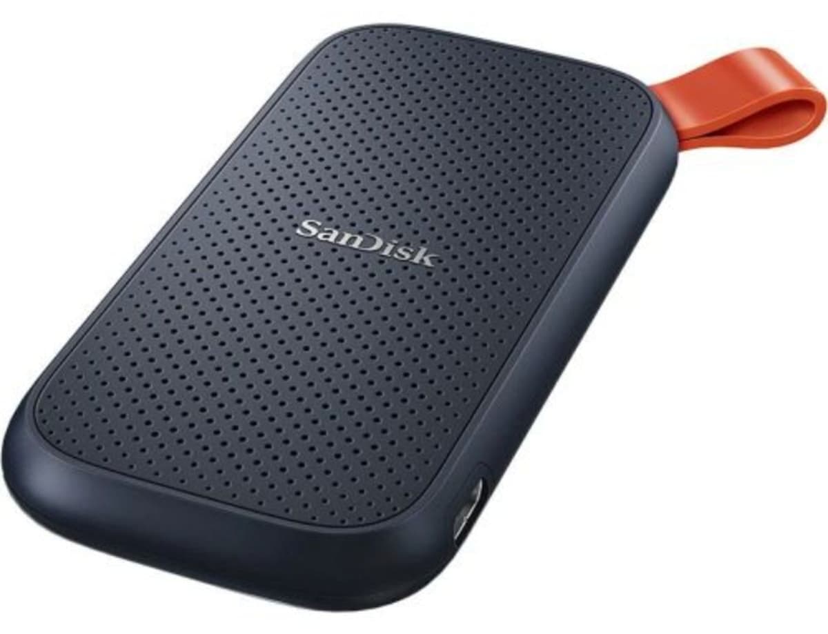 حافظه SSD قابل حمل Sandisk ظرفیت 1TB مدل SDSSDE30-1T00-G26 حافظه SSD قابل حمل Sandisk ظرفیت 1TB مدل SDSSDE30-1T00-G26
