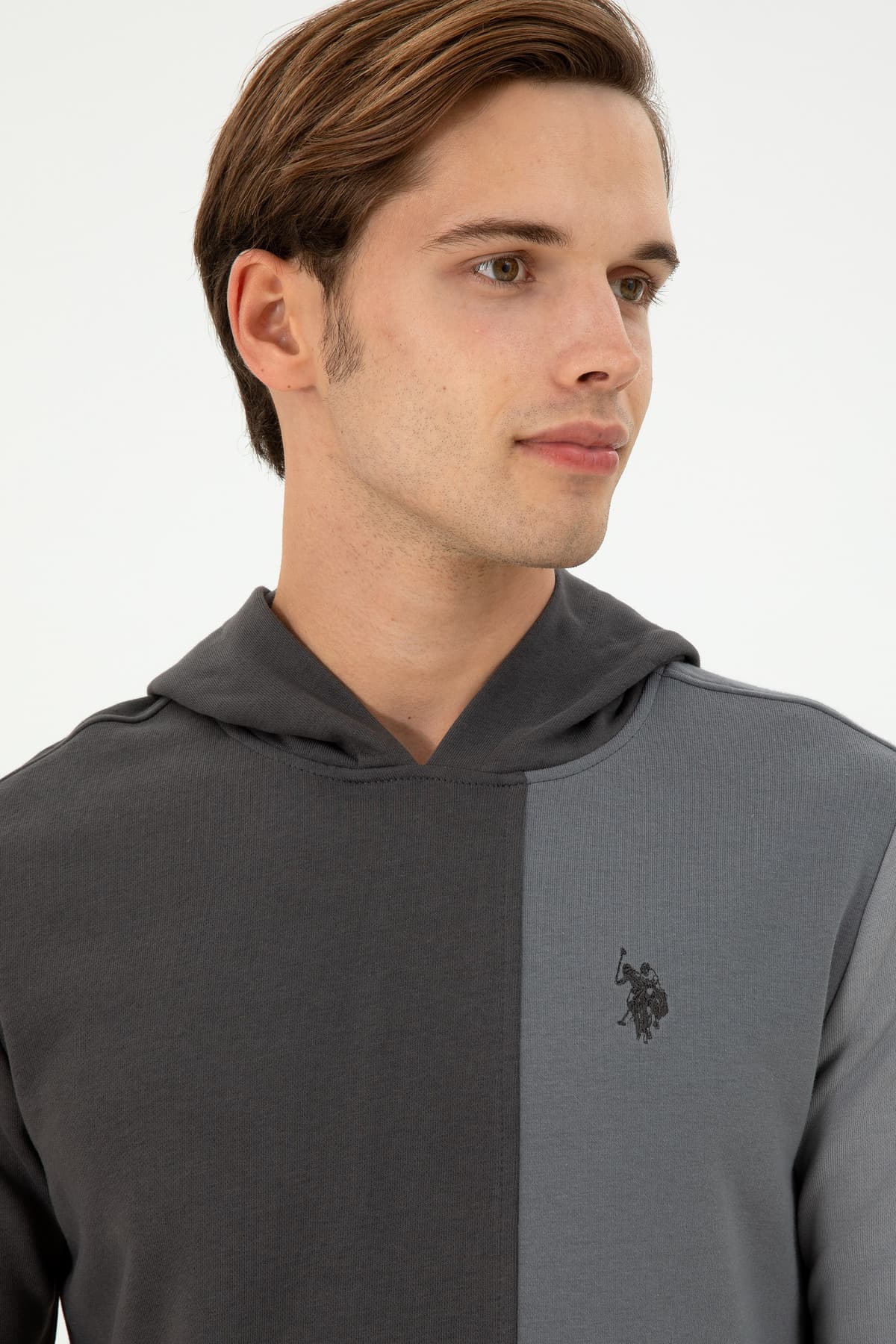 سوئیشرت مردانه U.S. Polo Assn. خاکستری زغالی مدل 50293451-VR006 سوئیشرت مردانه U.S. Polo Assn. خاکستری زغالی مدل 50293451-VR006