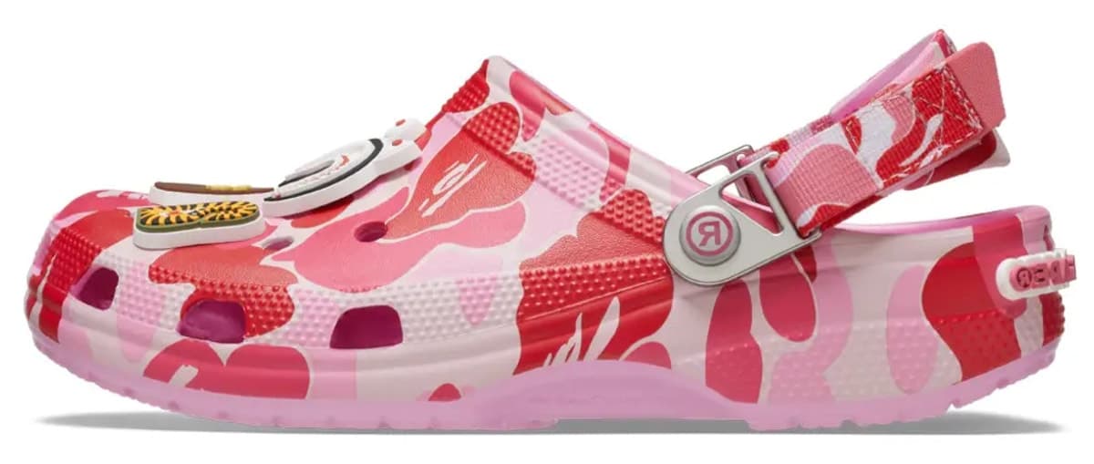 کفش زنانه Crocs Classic Clog A Bathing Ape ABC Camo صورتی کفش زنانه Crocs Classic Clog A Bathing Ape ABC Camo صورتی