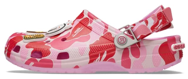 کفش زنانه Crocs Classic Clog A Bathing Ape ABC Camo صورتی کفش زنانه Crocs Classic Clog A Bathing Ape ABC Camo صورتی