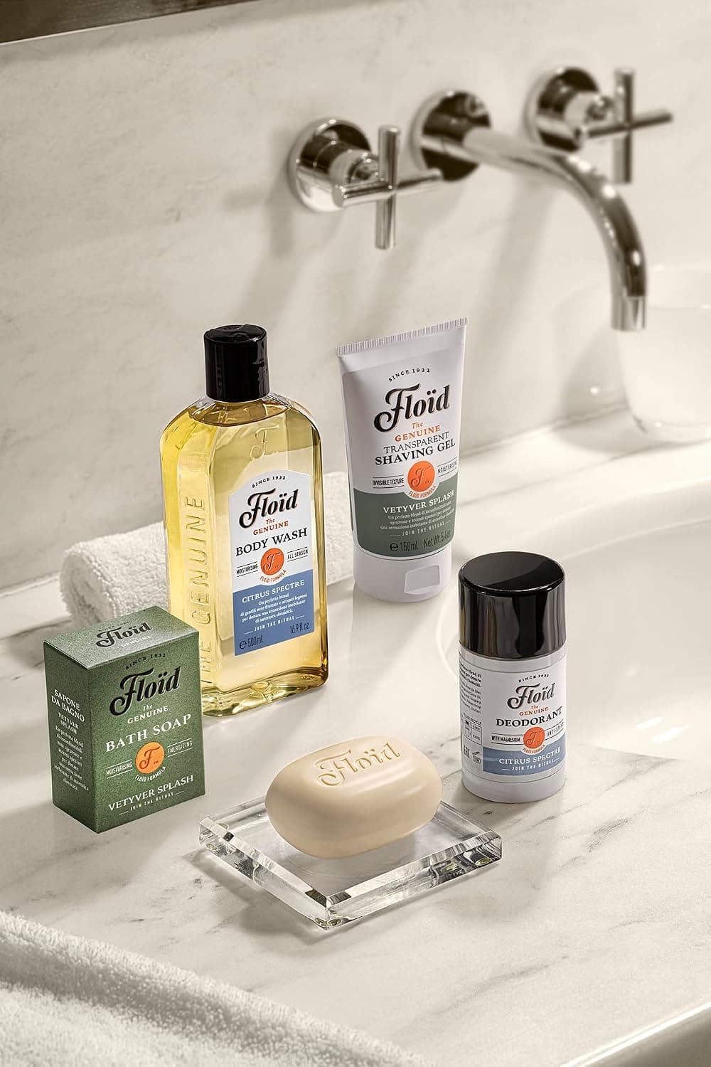 ژل اصلاح شفاف تسکیندهنده Floïd برای محافظت و حفظ رطوبت پوست 150 ML ژل اصلاح شفاف تسکیندهنده Floïd برای محافظت و حفظ رطوبت پوست 150 ML