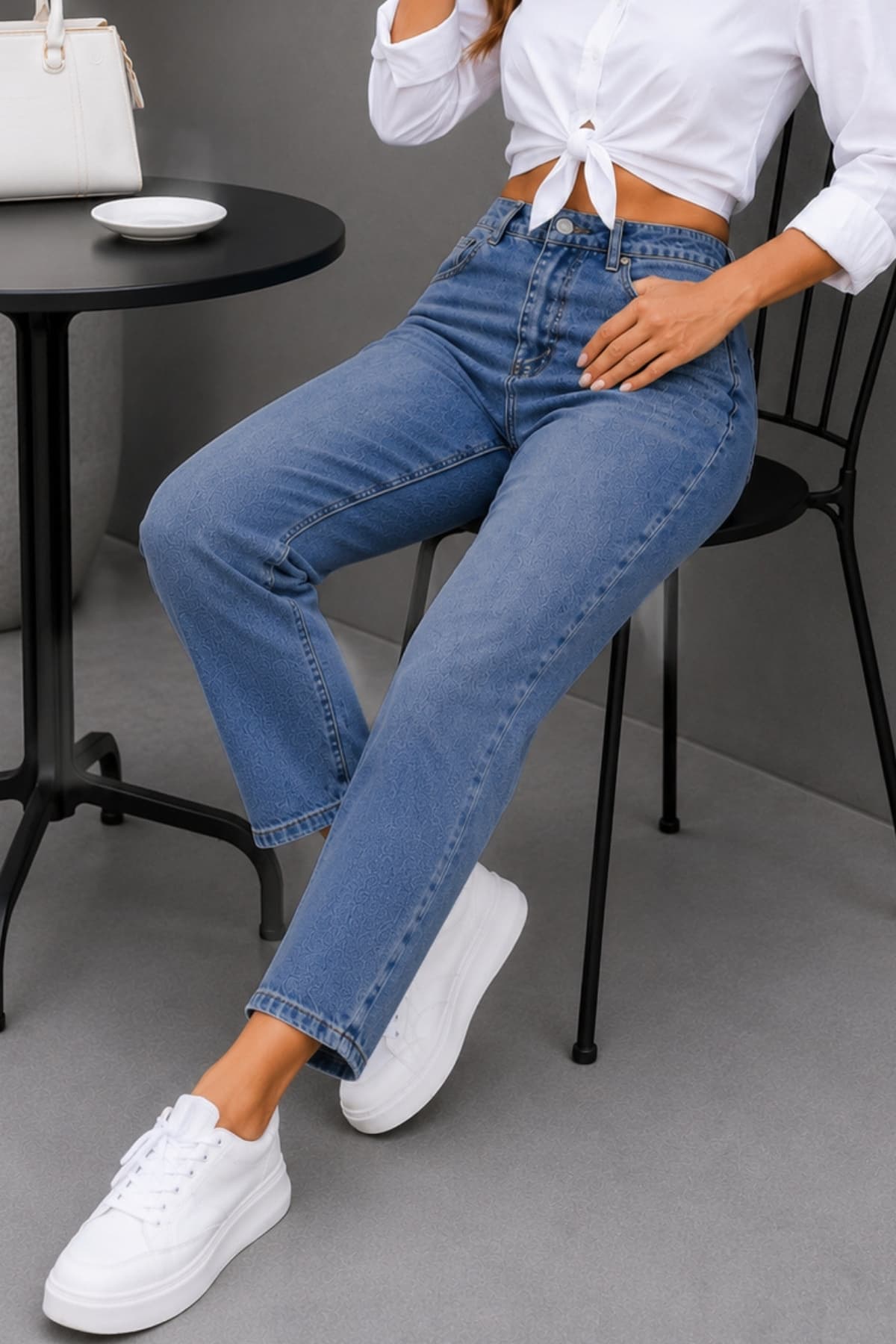 شلوار جین زنانه CEDY DENIM فیت مام کمر بلند بویفرند کشی آبی روشن مدل C599-A.mavi شلوار جین زنانه CEDY DENIM فیت مام کمر بلند بویفرند کشی آبی روشن مدل C599-A.mavi