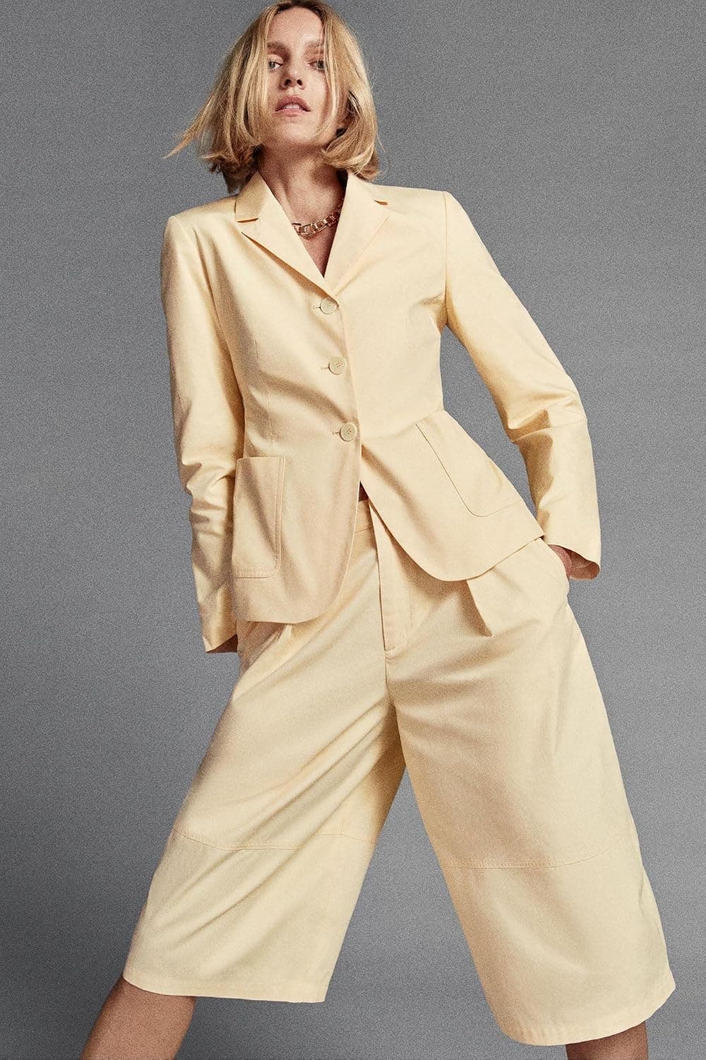 برمودا زنانه Zara پنسلی مدل ZW COLLECTION برمودا زنانه Zara پنسلی مدل ZW COLLECTION
