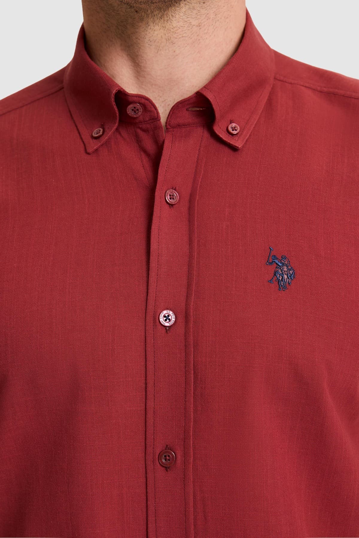 پیراهن مردانه آستینبلند U.S. Polo Assn. آلبالویی ساده مدل 50324660-VR223 پیراهن مردانه آستینبلند U.S. Polo Assn. آلبالویی ساده مدل 50324660-VR223