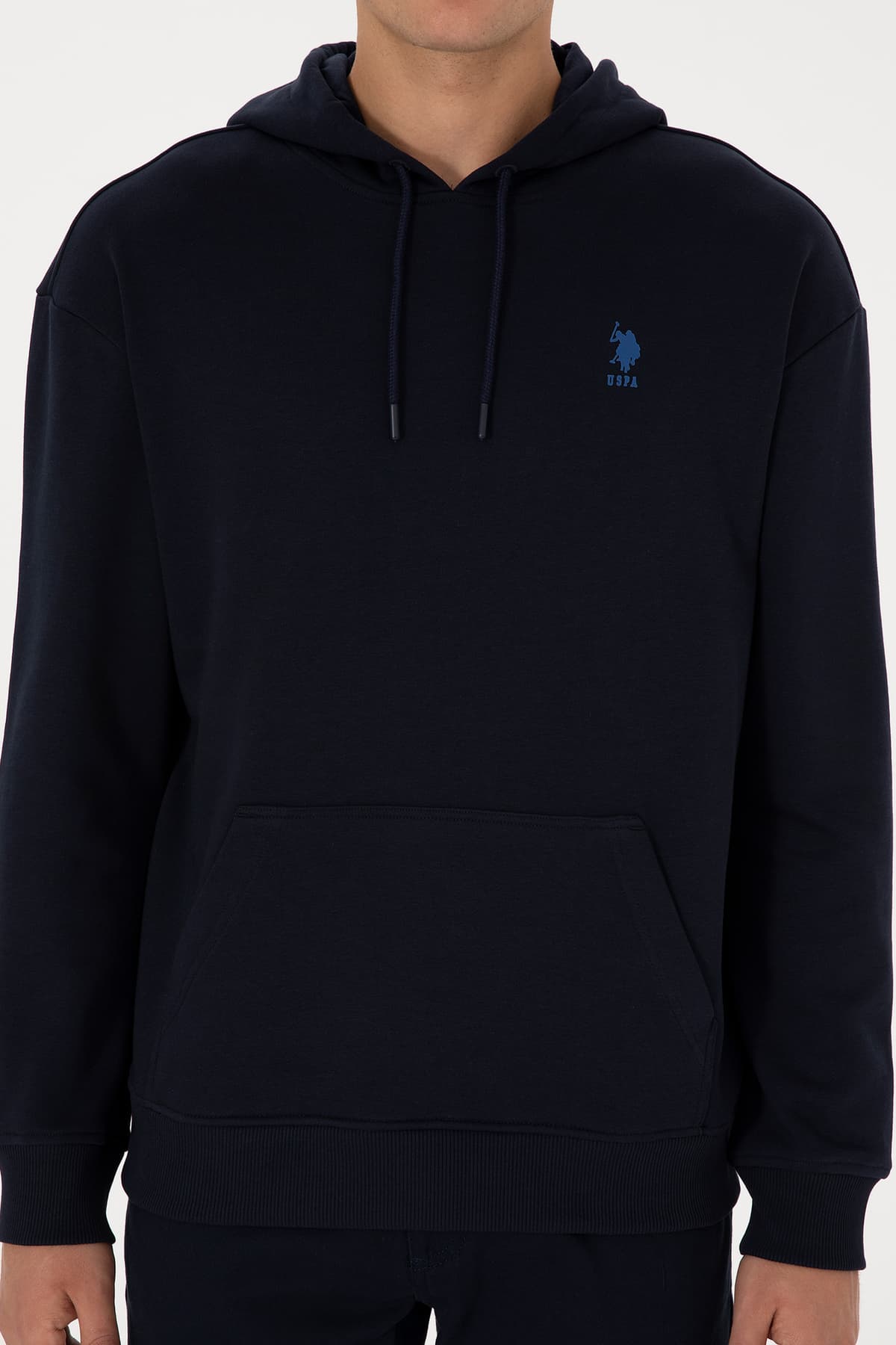 سوئیشرت مردانه U.S. Polo Assn. با کلاه فیت کامفورت سرمهای مدل 50313746-VR033 سوئیشرت مردانه U.S. Polo Assn. با کلاه فیت کامفورت سرمهای مدل 50313746-VR033