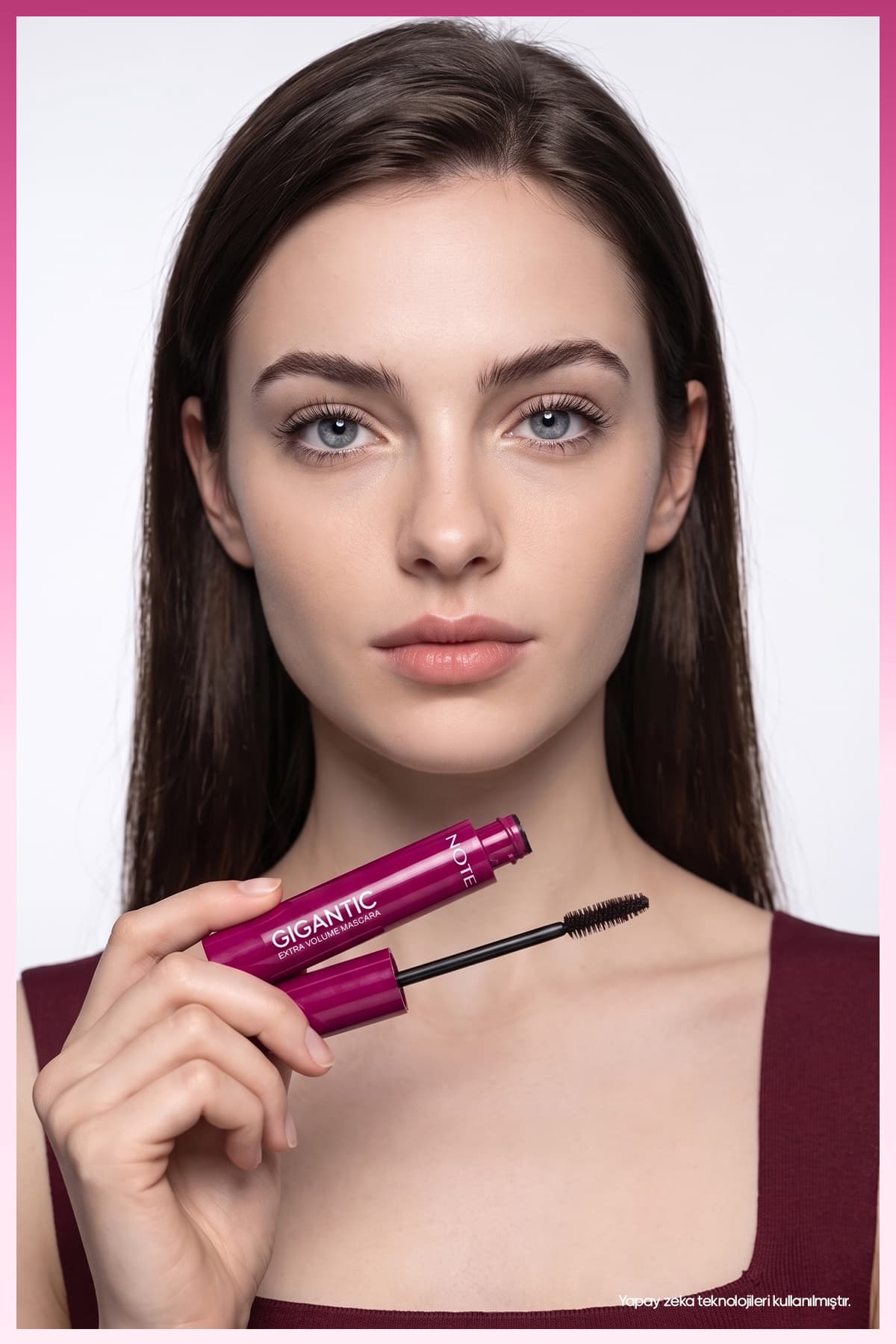ماسکارا Note Cosmetics Gigantic افزاینده حجم و افکت مژه مصنوعی مشکی ماسکارا Note Cosmetics Gigantic افزاینده حجم و افکت مژه مصنوعی مشکی