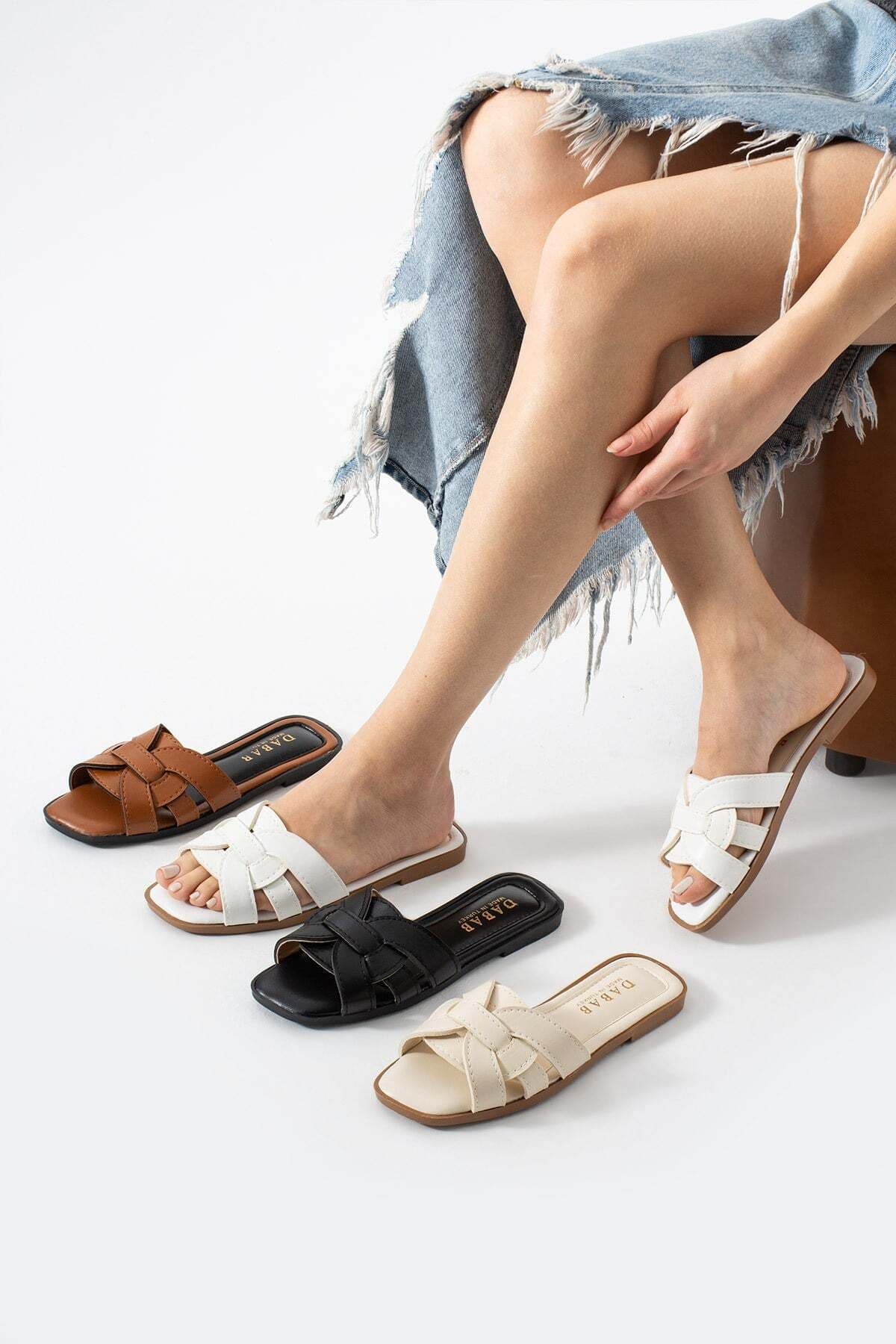 دمپایی زنانه dabab shoes کرم نوک مربع بند بافت زیره تخت روزمره مدل LINDA دمپایی زنانه dabab shoes کرم نوک مربع بند بافت زیره تخت روزمره مدل LINDA