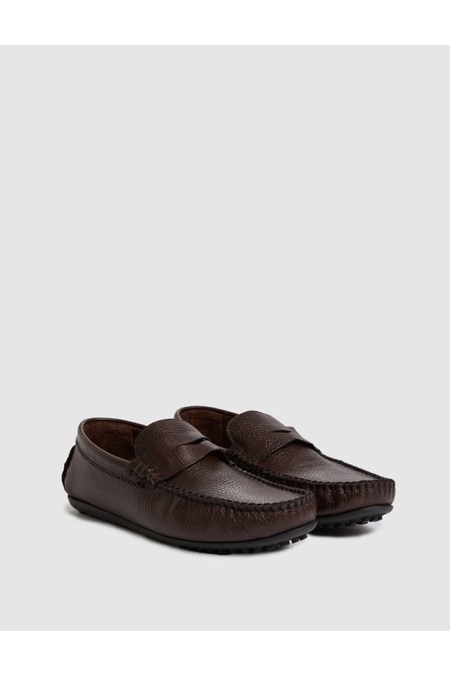 کفش لافر مردانه Pierre Cardin قهوهای با بند تزئینی ۱۰۰٪ چرم مدل 50327105-VR029 کفش لافر مردانه Pierre Cardin قهوهای با بند تزئینی ۱۰۰٪ چرم مدل 50327105-VR029