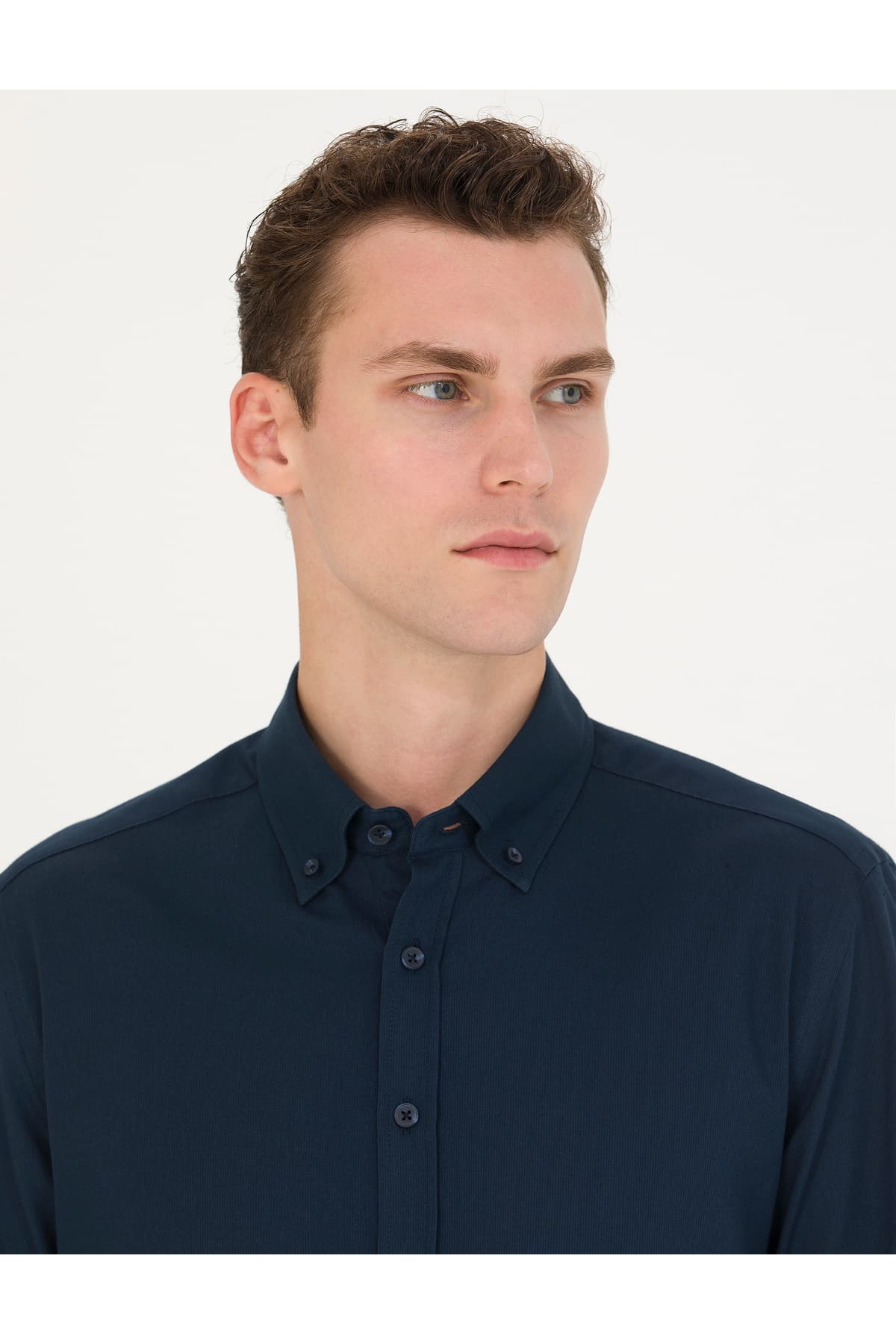 پیراهن آستینبلند Pierre Cardin سرمهای فیت معمولی مدل 50276553-VR033 پیراهن آستینبلند Pierre Cardin سرمهای فیت معمولی مدل 50276553-VR033