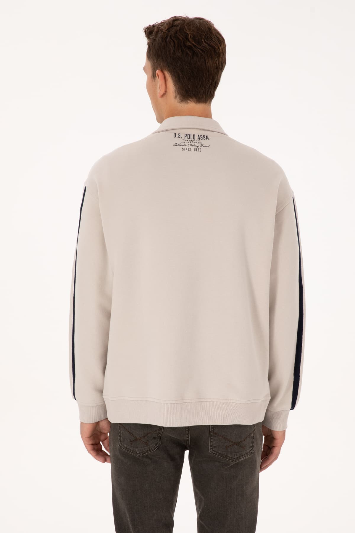 سوئیشرت مردانه U.S. Polo Assn. اورسایز یقه پولو سنگی مدل 50308942-VR049 سوئیشرت مردانه U.S. Polo Assn. اورسایز یقه پولو سنگی مدل 50308942-VR049