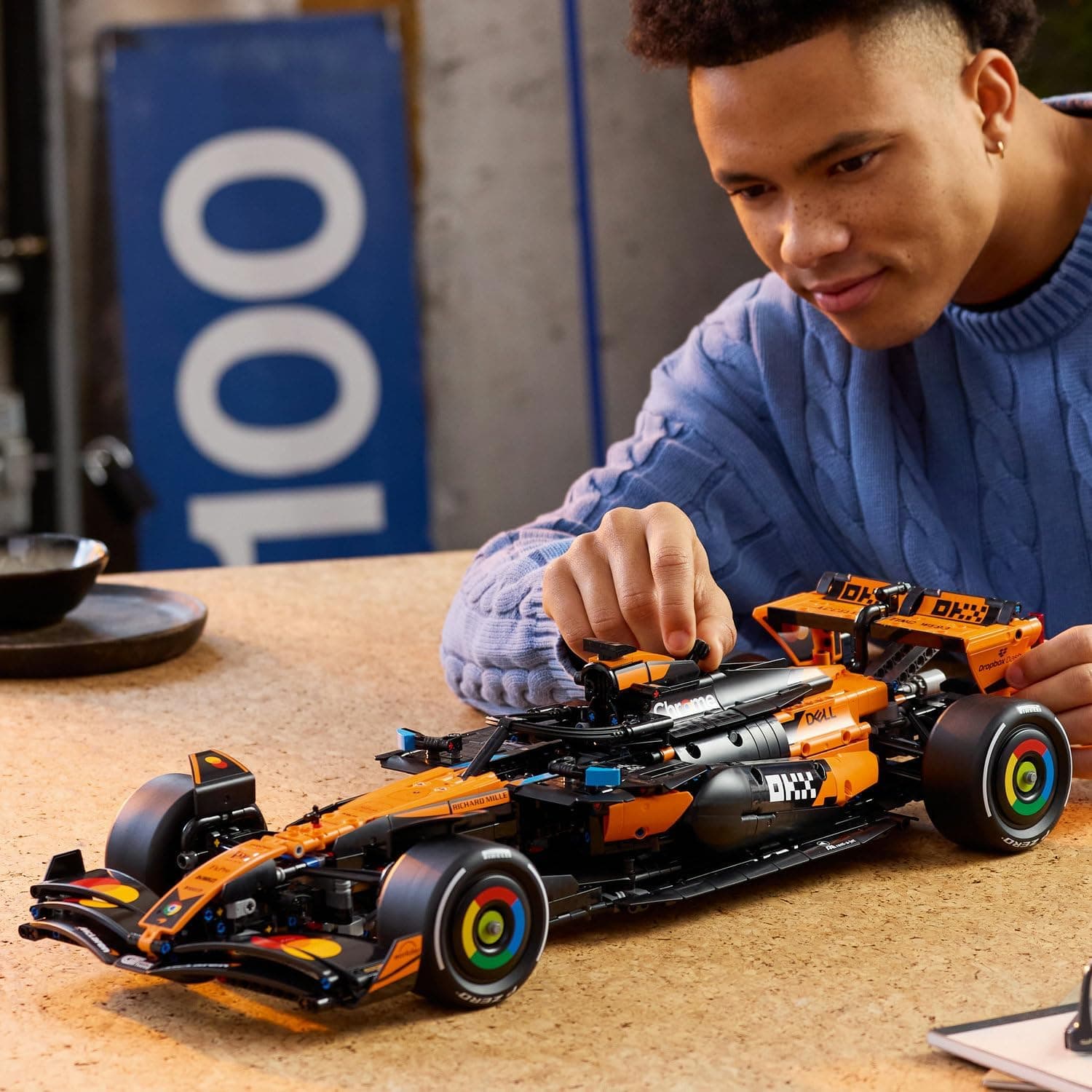لگو Technic ماشین مسابقهای McLaren MCL39 F1 مدل 42228 لگو Technic ماشین مسابقهای McLaren MCL39 F1 مدل 42228