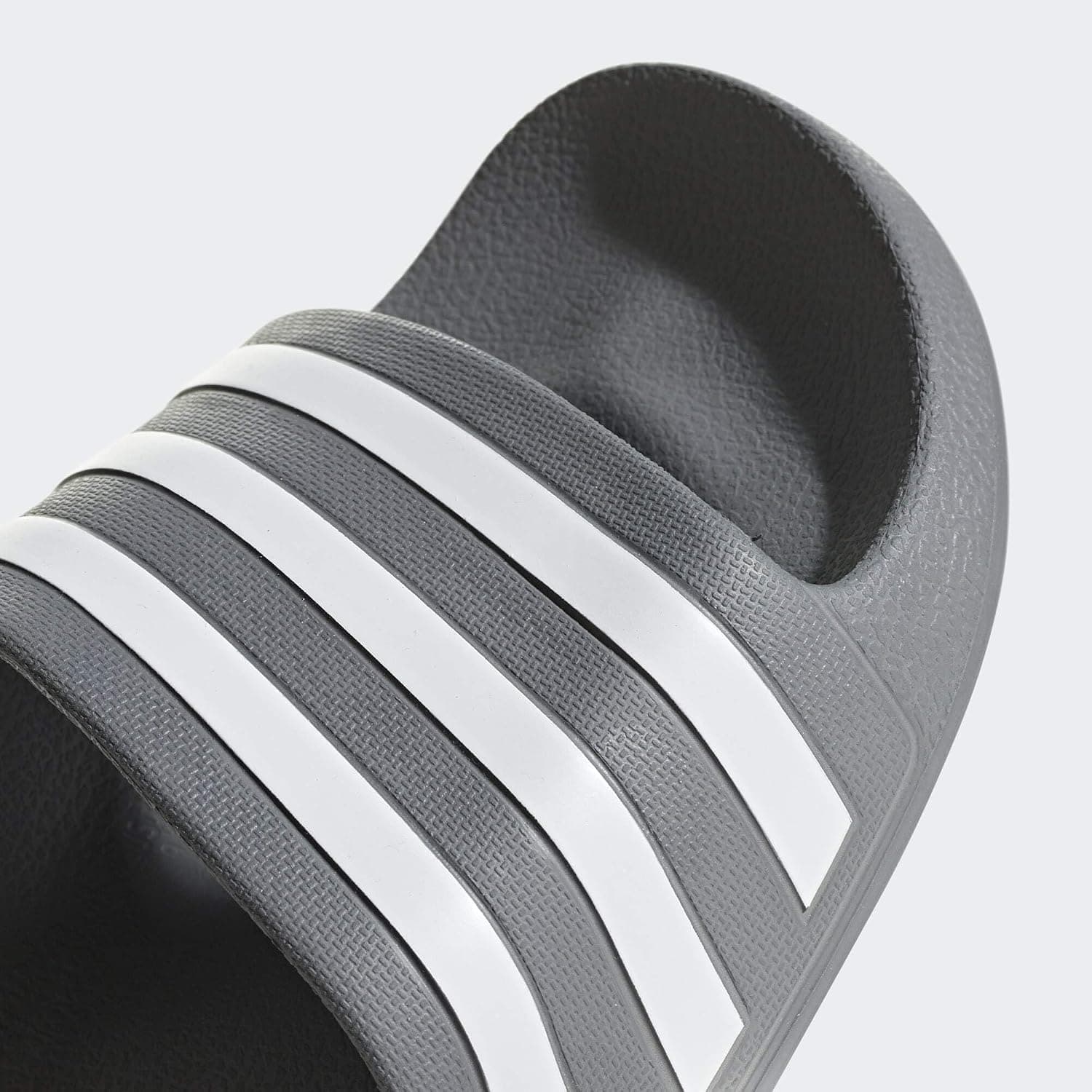 دمپایی یونیسکس بزرگسال adidas Adilette Aqua Slides دمپایی یونیسکس بزرگسال adidas Adilette Aqua Slides