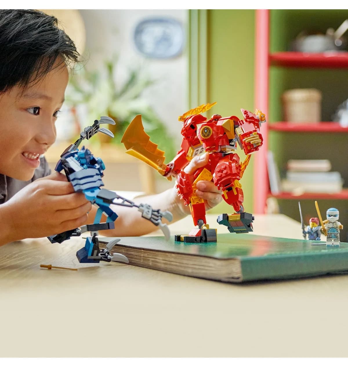 لگو NINJAGO ربات عنصر آتش Kai از مدل 71808، مجموعه ساختنی 322 قطعهای لگو NINJAGO ربات عنصر آتش Kai از مدل 71808، مجموعه ساختنی 322 قطعهای