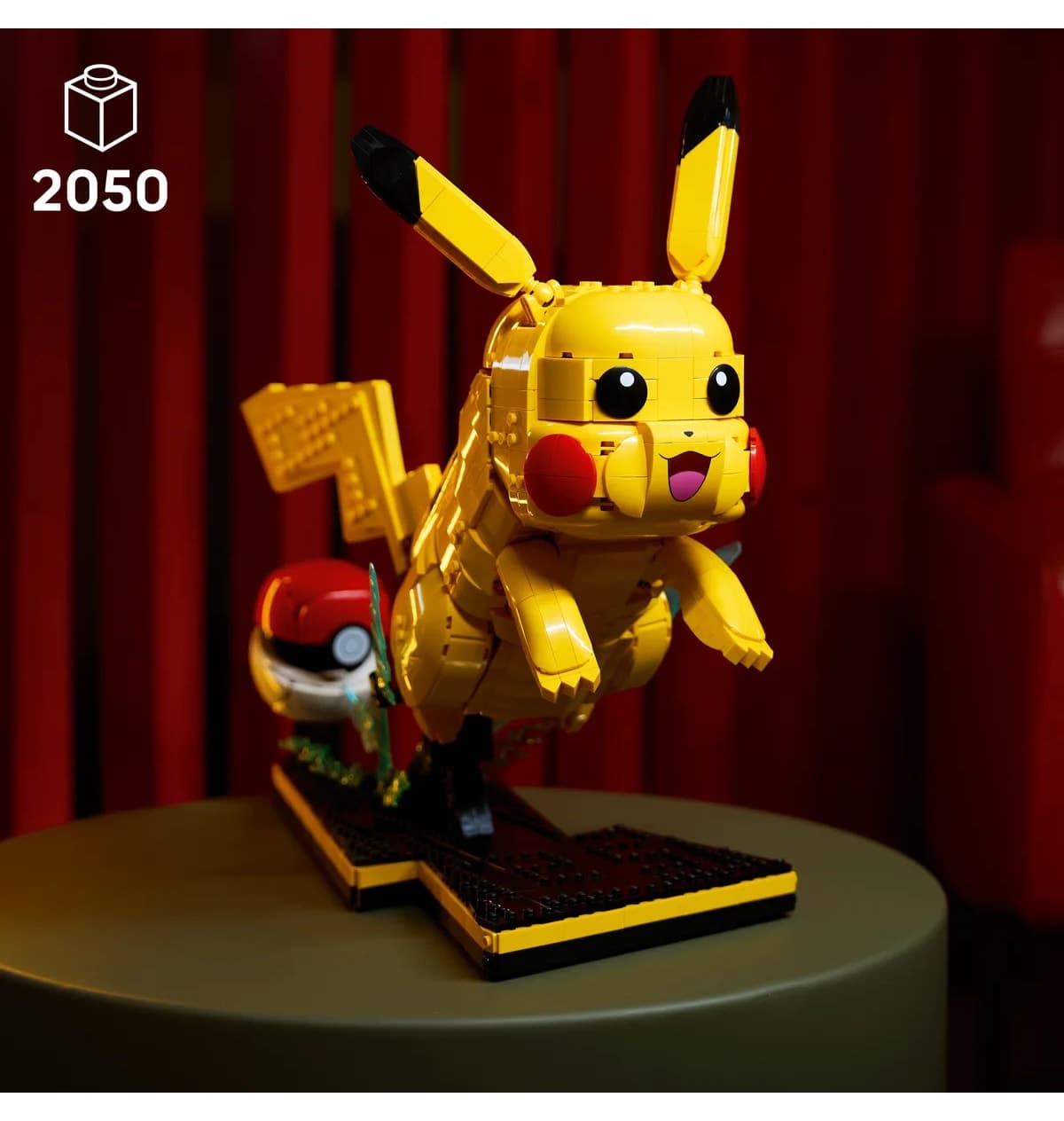 لگو Pokémon Pikachu و Poké Ball مدل 72152 با 2050 قطعه لگو Pokémon Pikachu و Poké Ball مدل 72152 با 2050 قطعه