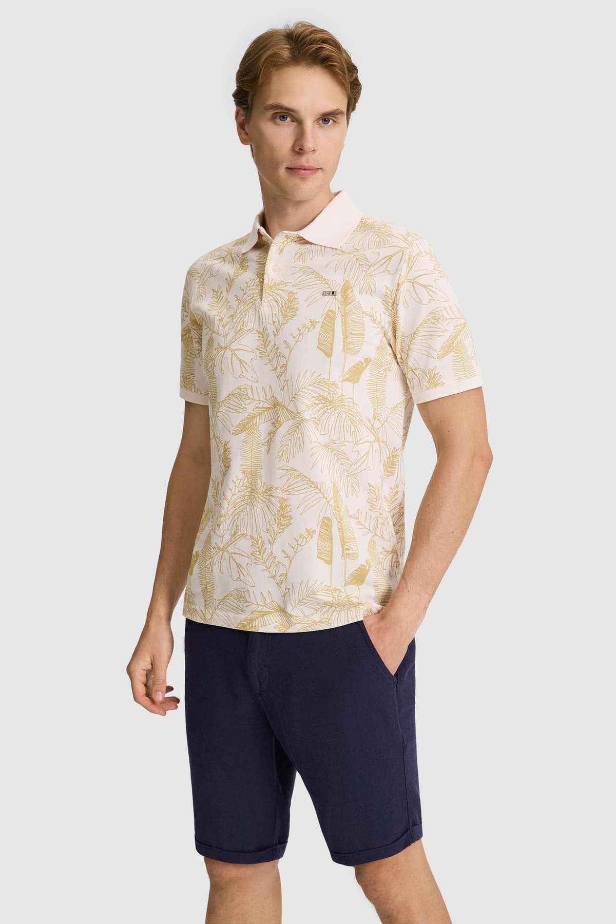 تیشرت یقه پولو مردانه U.S. Polo Assn. کرم فیت معمولی مدل 50326936-VR071 تیشرت یقه پولو مردانه U.S. Polo Assn. کرم فیت معمولی مدل 50326936-VR071
