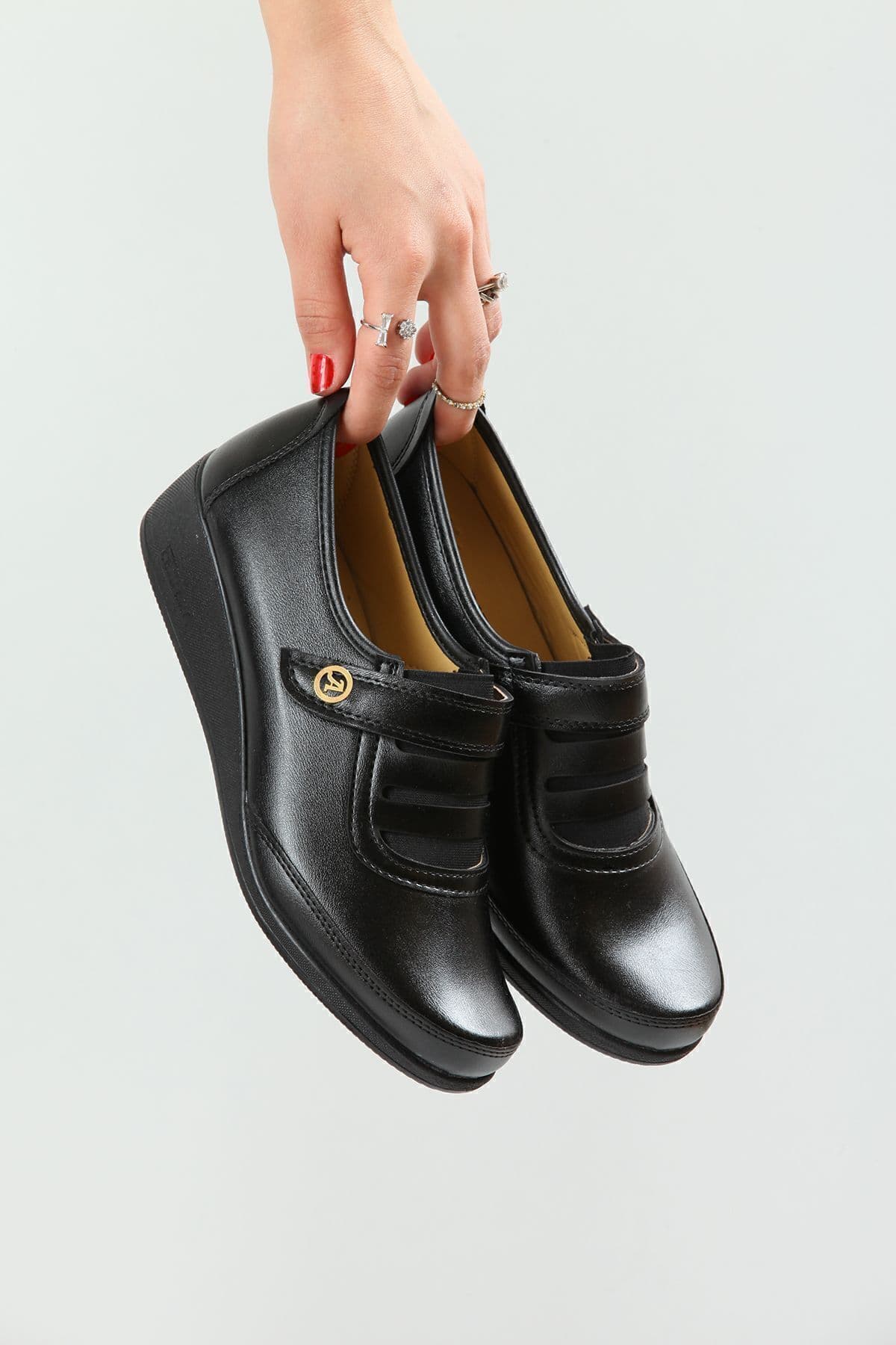 کفش زنانه مشکی کلاسیک KAOF SHOES ارتوپدی کفش زنانه مشکی کلاسیک KAOF SHOES ارتوپدی