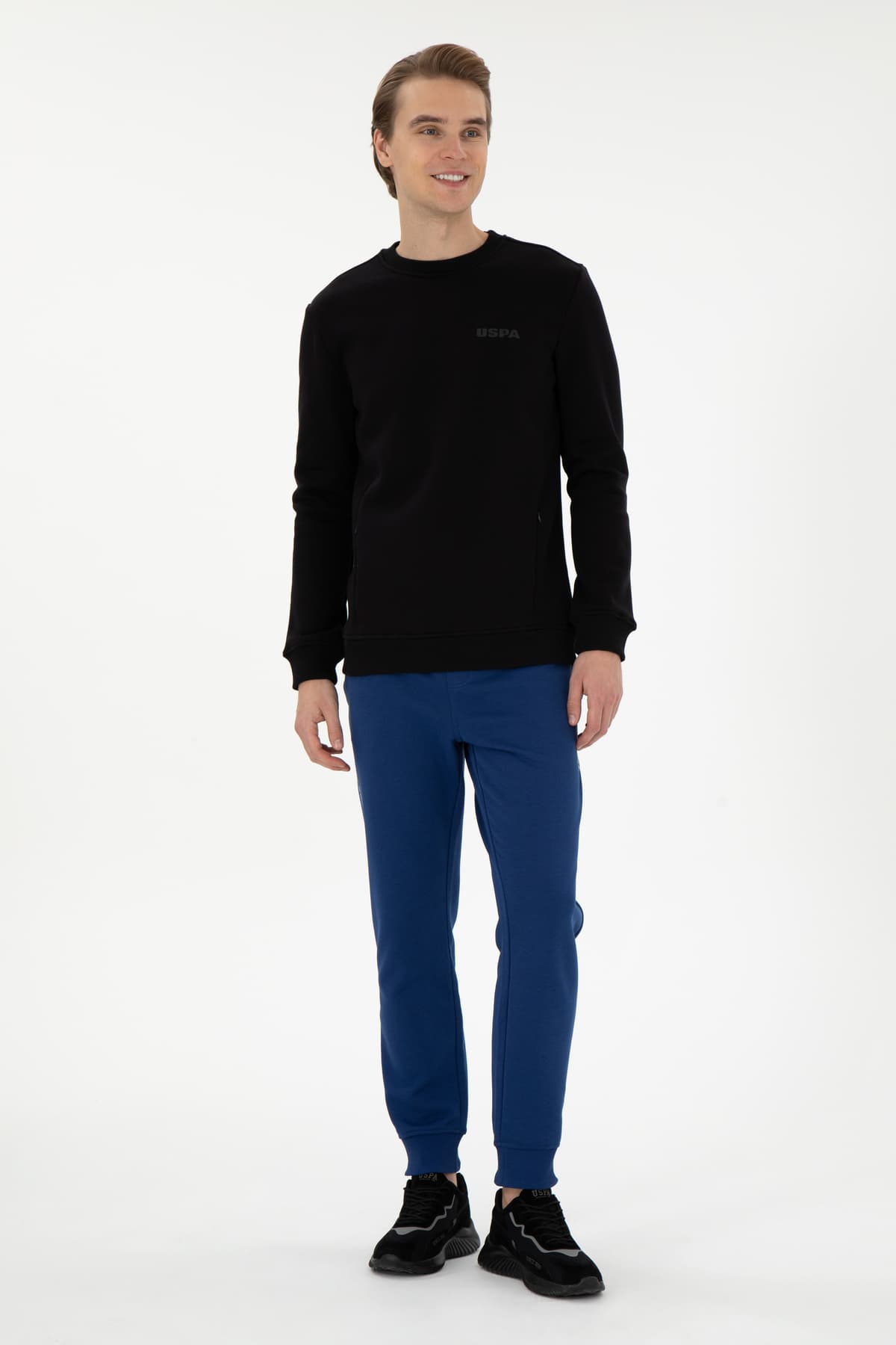 سوئیشرت مردانه U.S. Polo Assn. فیت معمولی یقه گرد مشکی مدل 50292362-VR046 سوئیشرت مردانه U.S. Polo Assn. فیت معمولی یقه گرد مشکی مدل 50292362-VR046