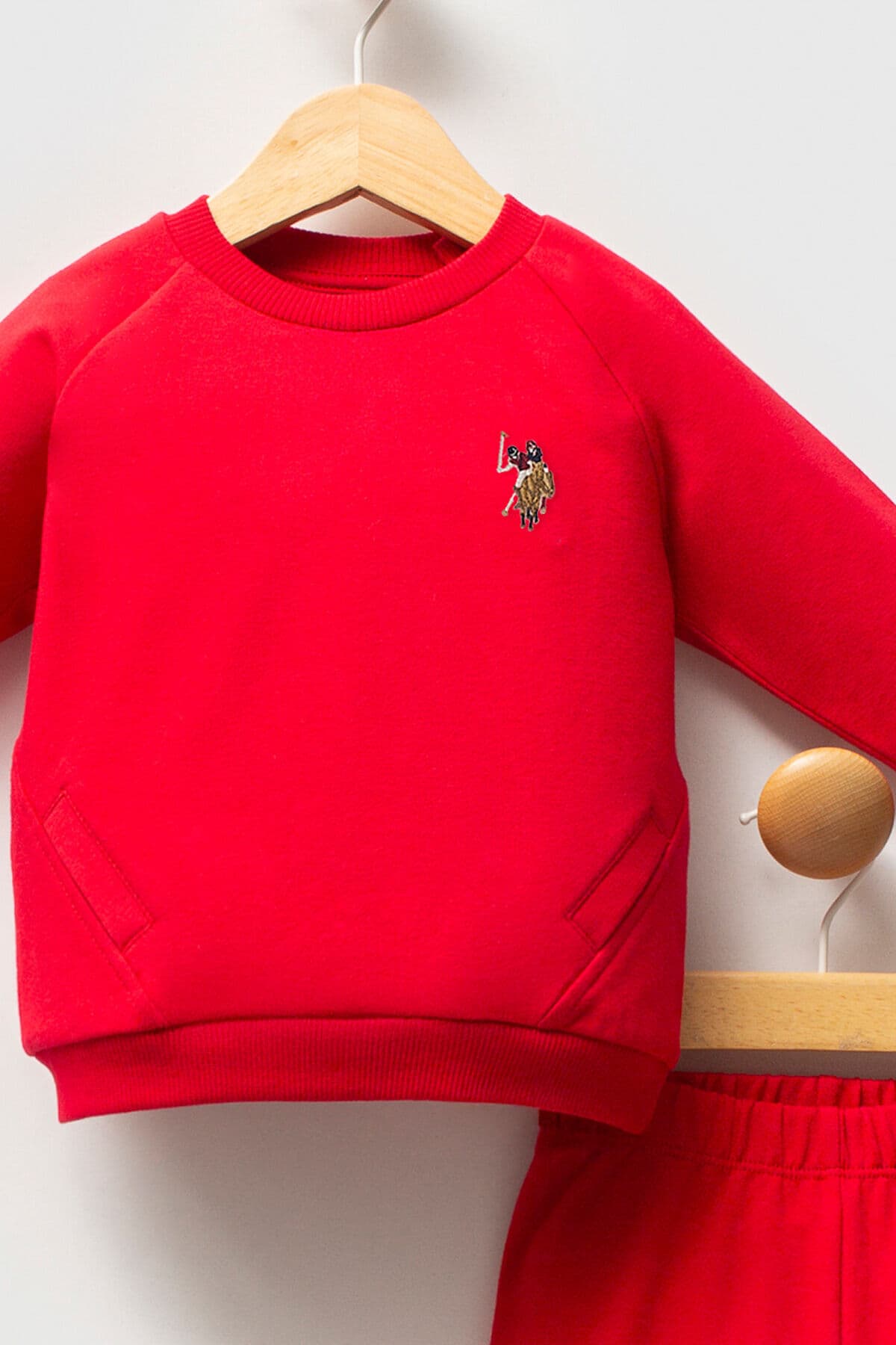 ست پسرانه نوزادی U.S. Polo Assn. قرمز ست پسرانه نوزادی U.S. Polo Assn. قرمز
