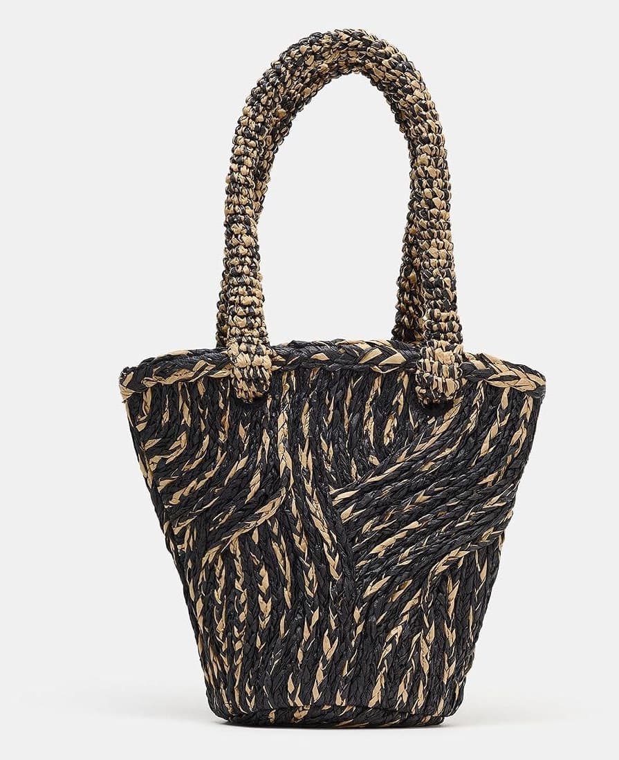 کیف توت زنانه Zara بدنه بافت چندرنگ سایز استاندارد کیف توت زنانه Zara بدنه بافت چندرنگ سایز استاندارد