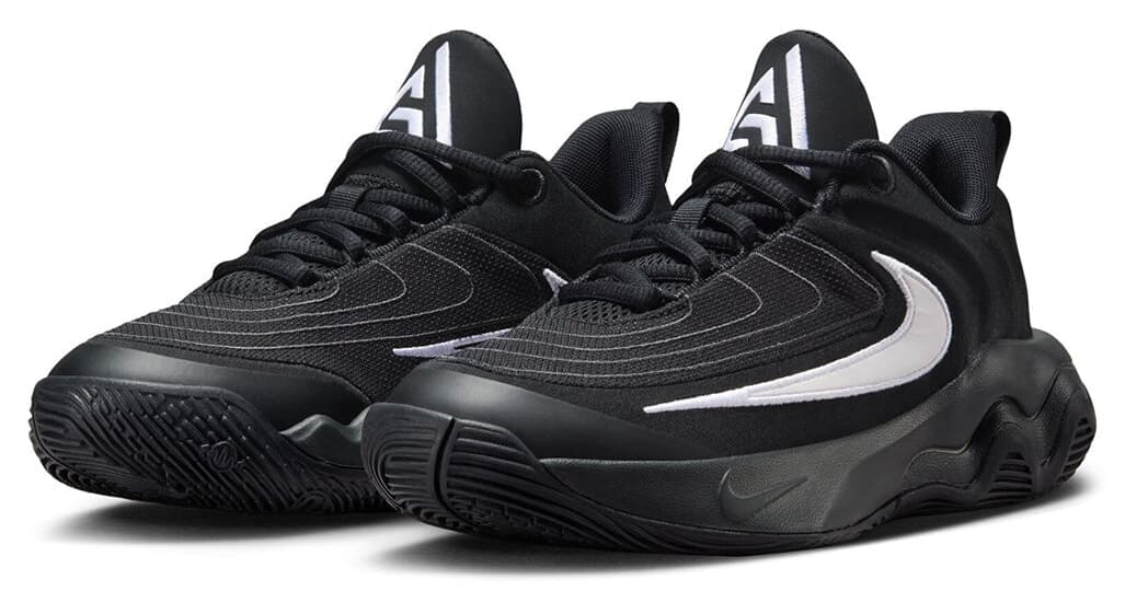 کفش بسکتبال جوانان Nike کفش بسکتبال جوانان Nike