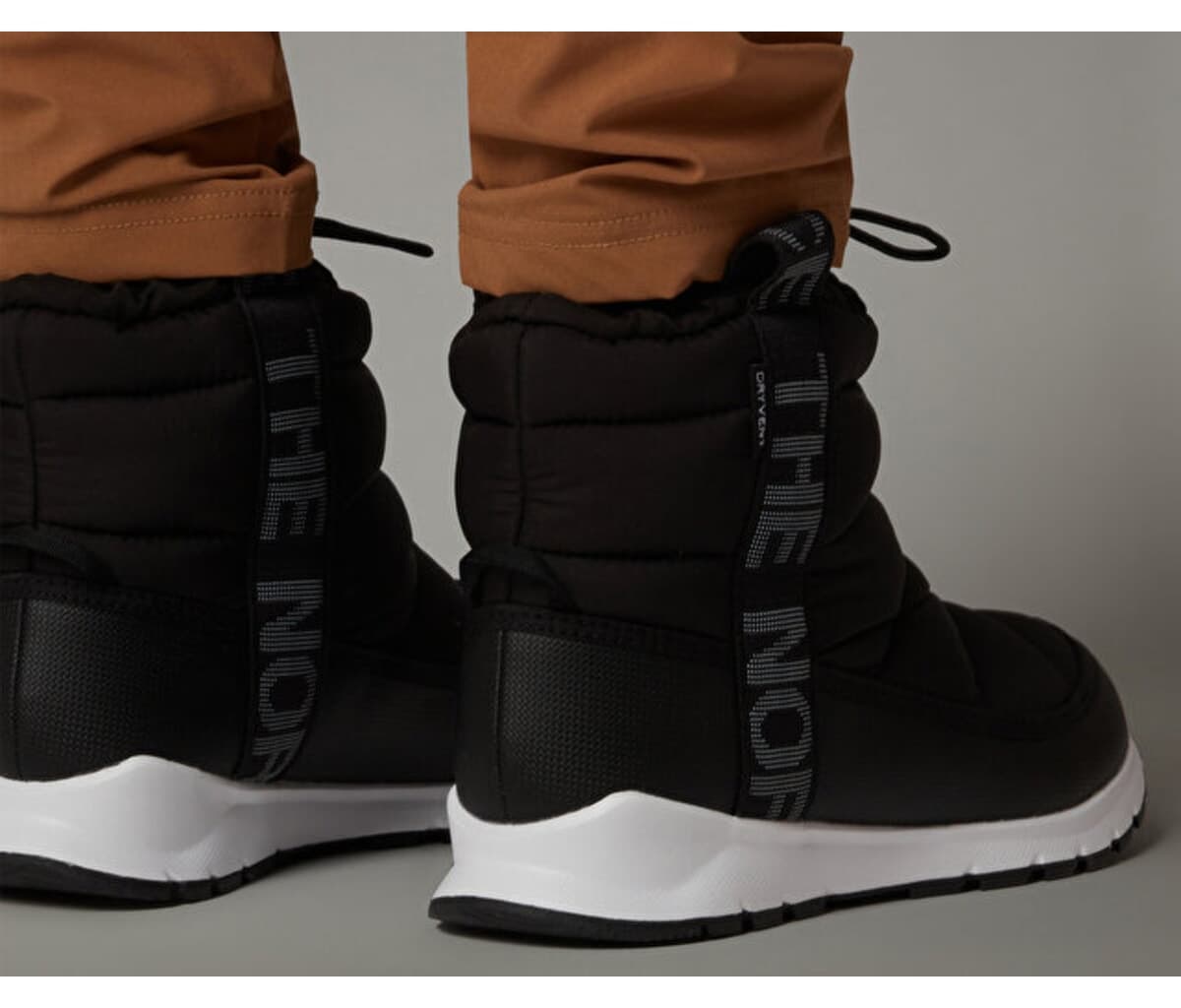 بوت برفی نوجوانه The North Face Y Thermoball Pull-On WP مدل NF0A5LXJKY41 مشکی بوت برفی نوجوانه The North Face Y Thermoball Pull-On WP مدل NF0A5LXJKY41 مشکی