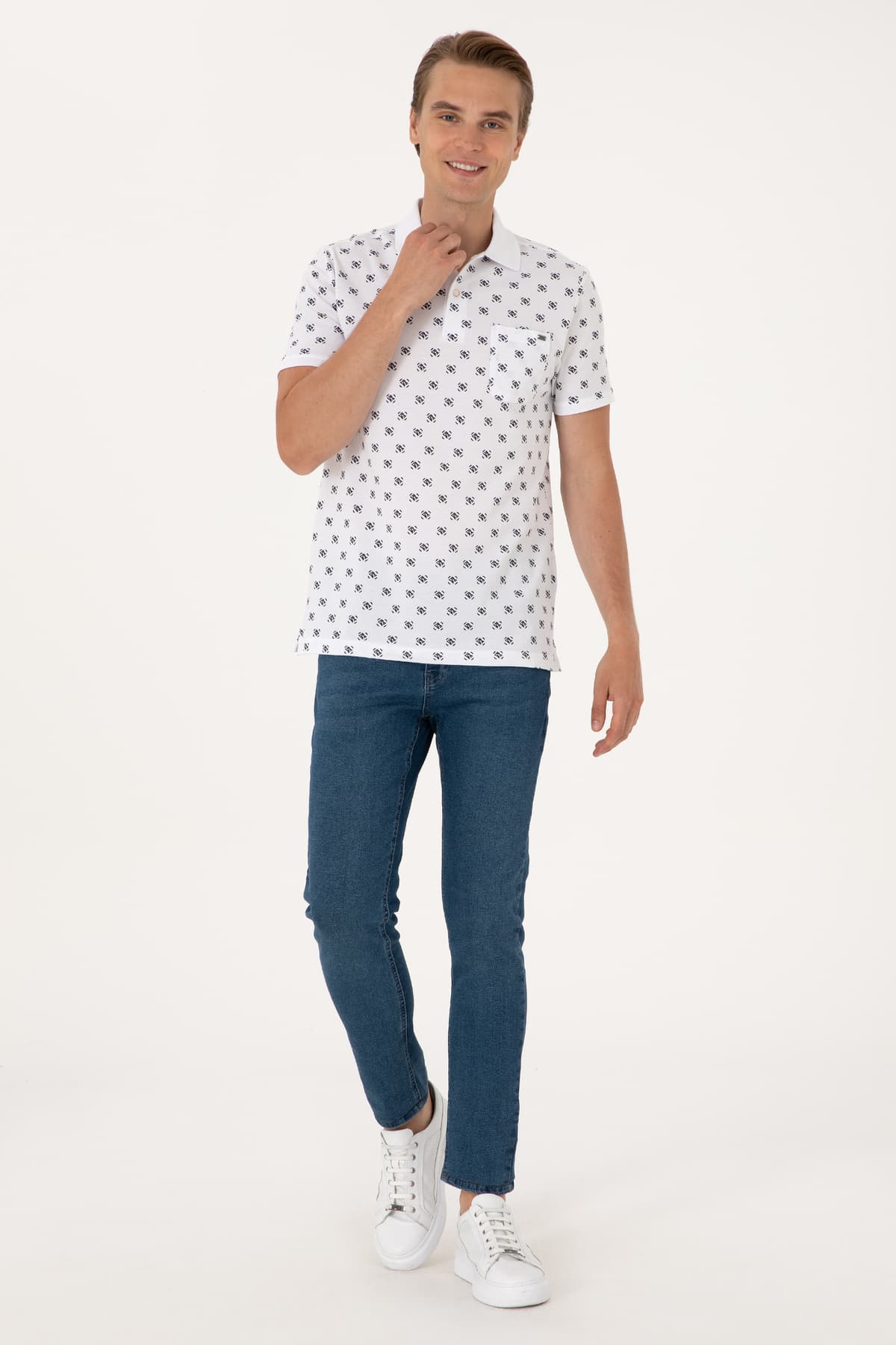 تیشرت مردانه U.S. Polo Assn. فیت معمولی سفید یقه پولو مدل 50300379-VR013 تیشرت مردانه U.S. Polo Assn. فیت معمولی سفید یقه پولو مدل 50300379-VR013
