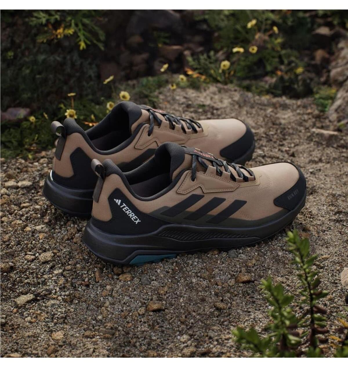 کفش پیادهروی زنانه adidas Terrex Anylander Rain.rdy مقوایی/مشکی مدل JQ9961 کفش پیادهروی زنانه adidas Terrex Anylander Rain.rdy مقوایی/مشکی مدل JQ9961
