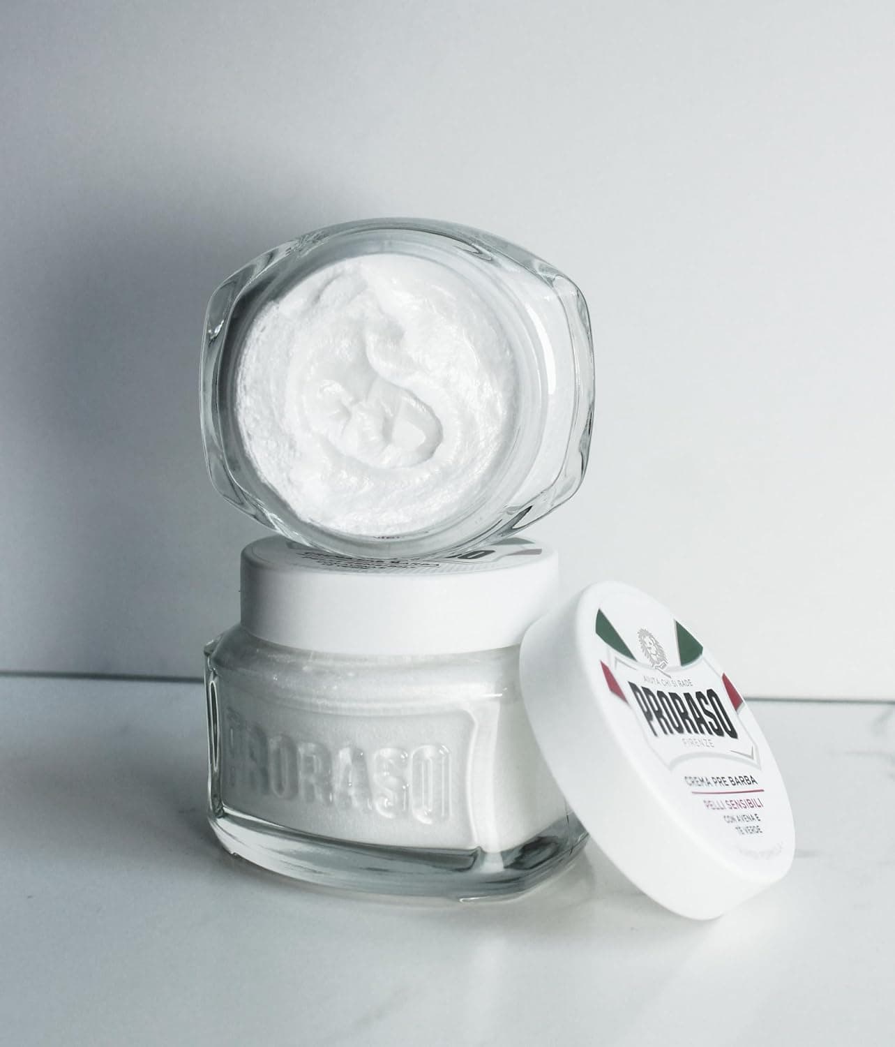 کرم پیش از اصلاح Proraso حاوی عصاره چای سبز و جو دوسر مدل 2019101 کرم پیش از اصلاح Proraso حاوی عصاره چای سبز و جو دوسر مدل 2019101