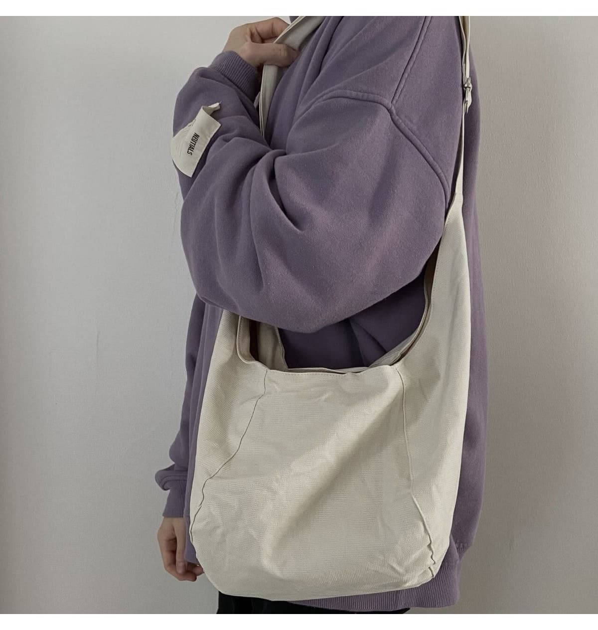 کیف زنانه RONASBAG کرم با بند متحرک و دکمه فشاری Luna Bag کیف زنانه RONASBAG کرم با بند متحرک و دکمه فشاری Luna Bag