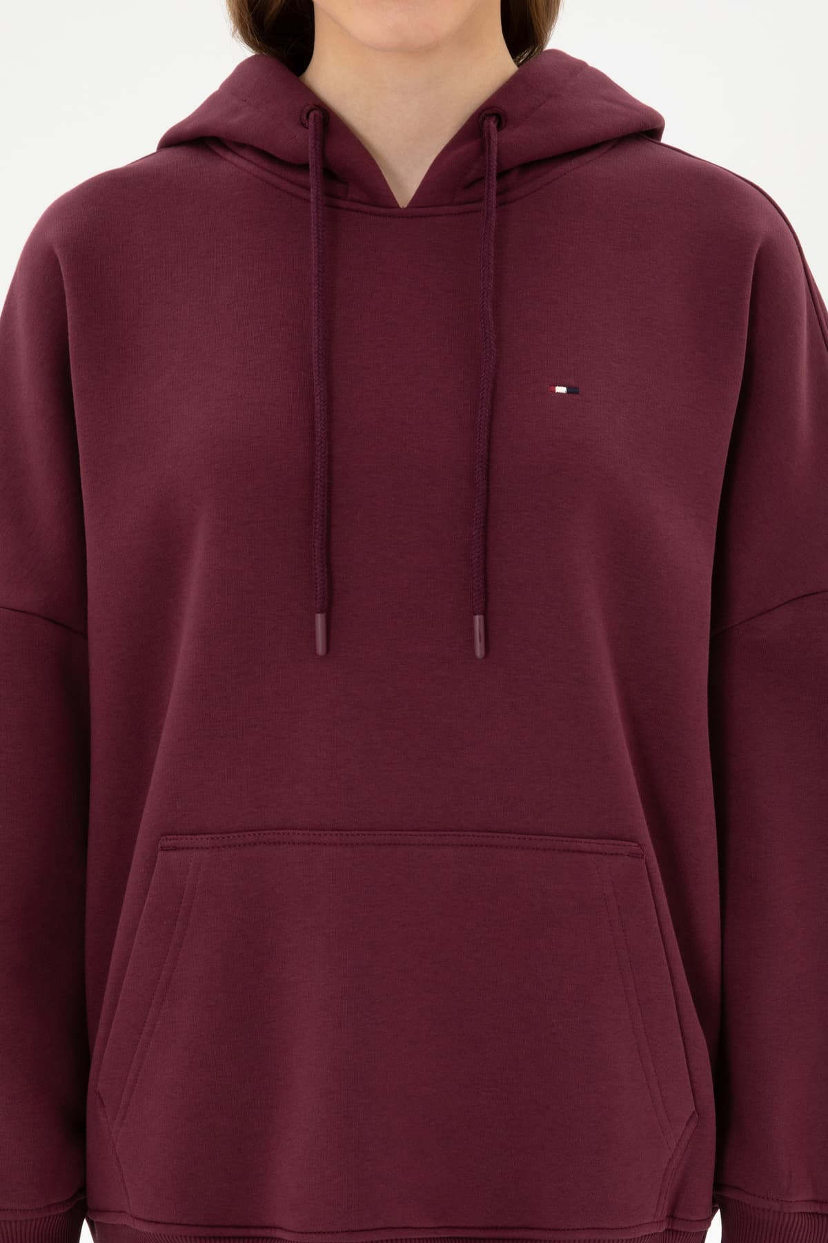 سوئیشرت زنانه U.S. Polo Assn. زرشکی با کلاه شاردون مدل 50313567-VR177 سوئیشرت زنانه U.S. Polo Assn. زرشکی با کلاه شاردون مدل 50313567-VR177