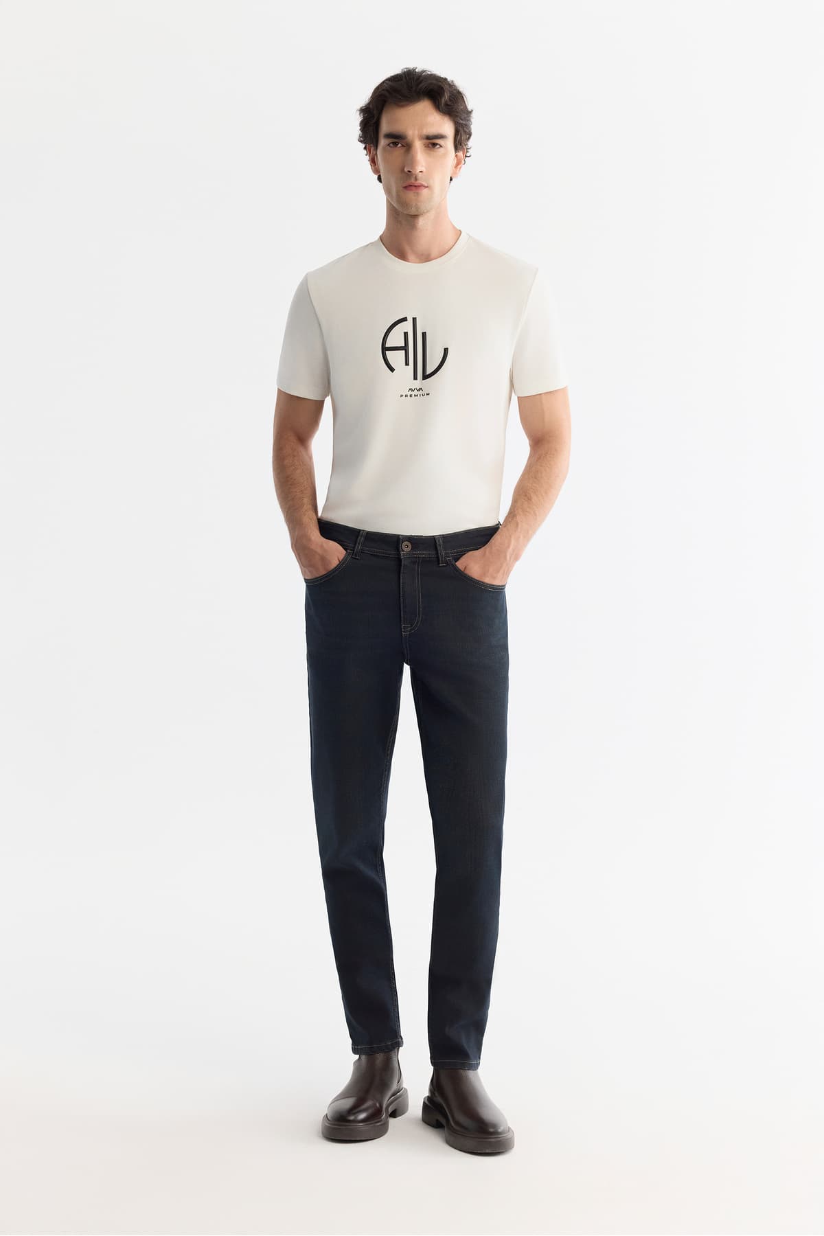 شلوار جین مردانه Avva آنتراسیت ساییده الاستاندار Berlin Slim Fit مدل A42Y3531 شلوار جین مردانه Avva آنتراسیت ساییده الاستاندار Berlin Slim Fit مدل A42Y3531