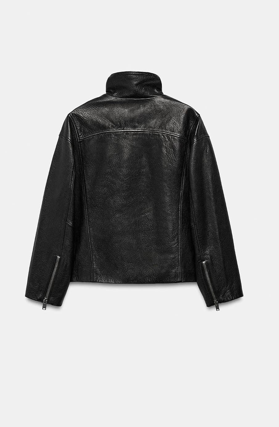 ژاکت زنانه Zara چرمی اورسایز مشکی سایز L ژاکت زنانه Zara چرمی اورسایز مشکی سایز L