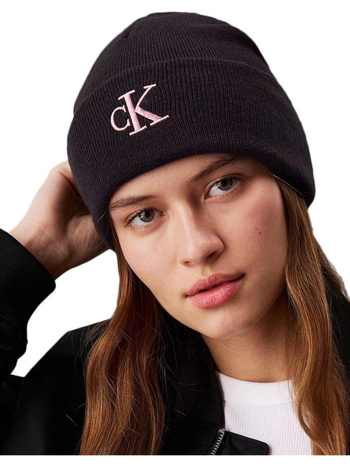 کلاه بافتنی زنانه Calvin Klein کلاه بافتنی زنانه Calvin Klein