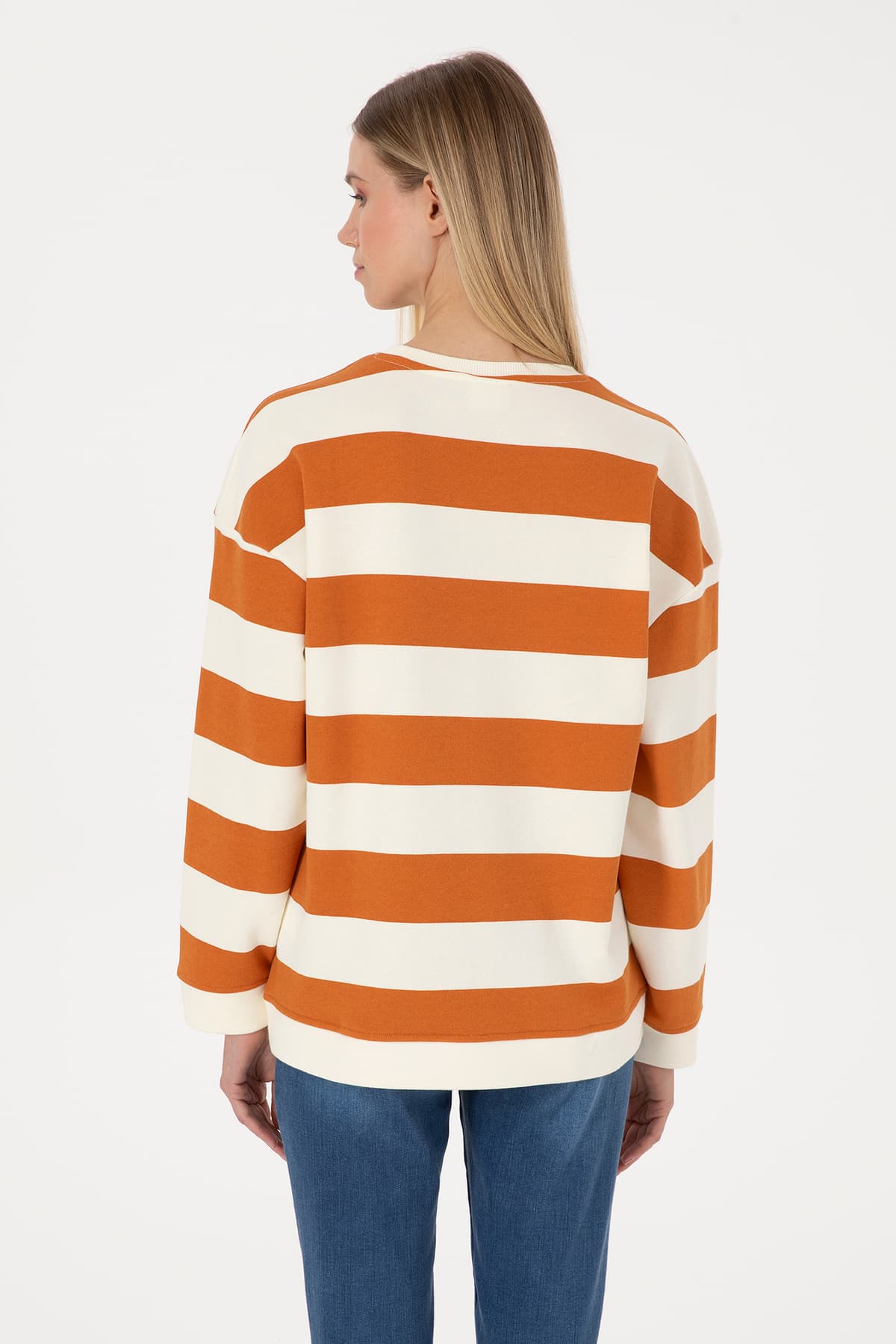 سوئیشرت زنانه U.S. Polo Assn. یقه گرد راهراه مسی مدل 50313563-VR182 سوئیشرت زنانه U.S. Polo Assn. یقه گرد راهراه مسی مدل 50313563-VR182