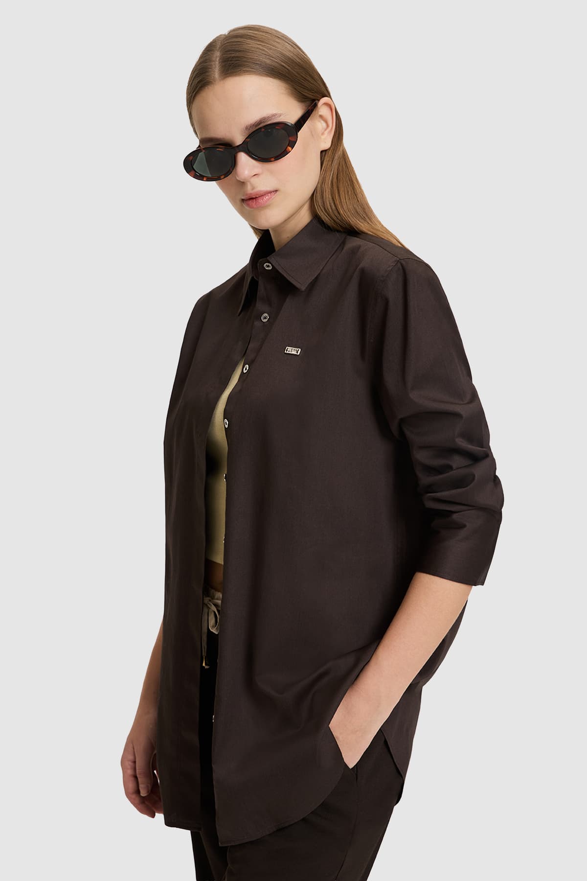 پیراهن زنانه U.S. Polo Assn. قهوهای تیره آستین بلند مدل 50329499-VR084 پیراهن زنانه U.S. Polo Assn. قهوهای تیره آستین بلند مدل 50329499-VR084