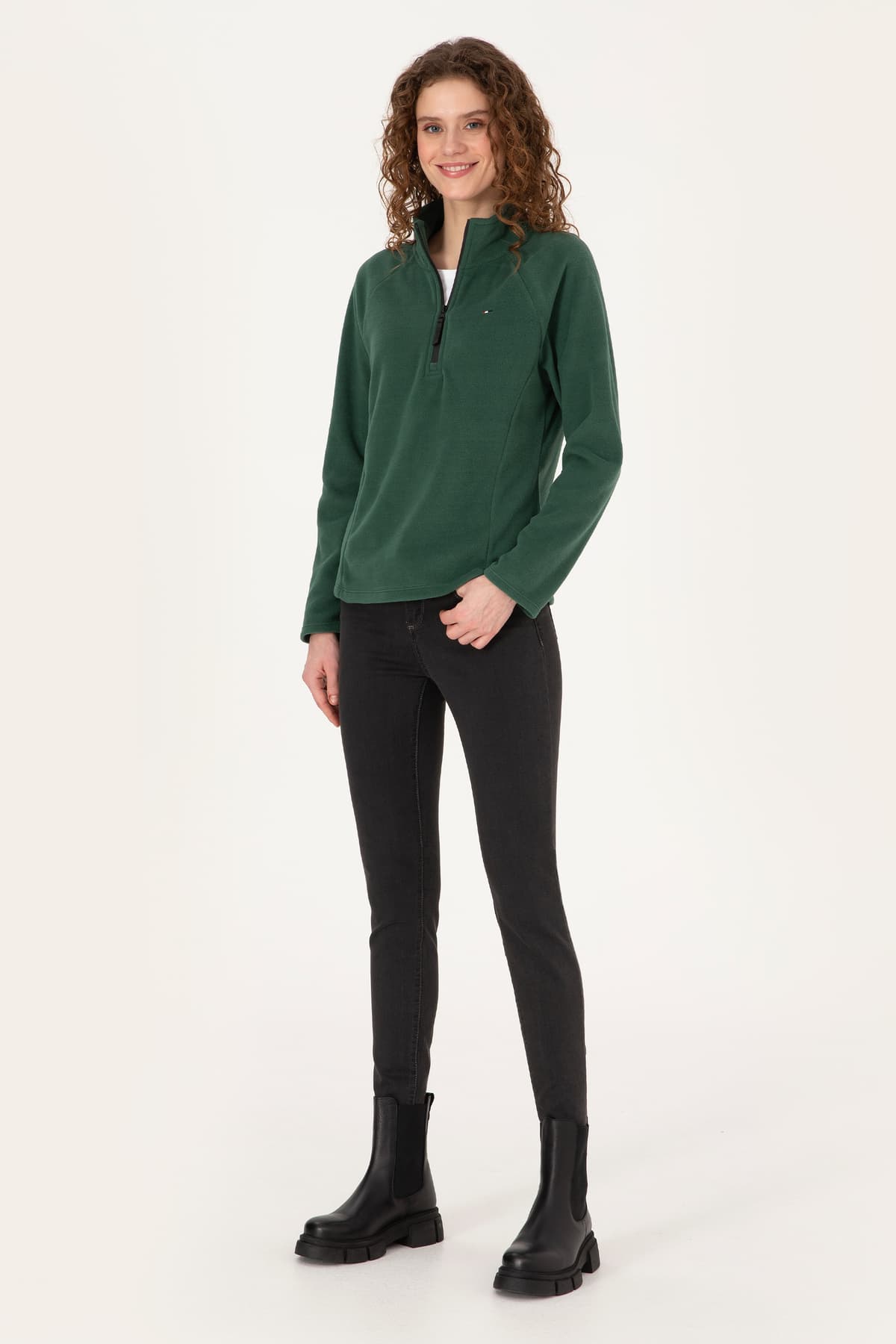سوئیشرت پولار زنانه U.S. Polo Assn. زیپدار سبز تیره یقه ایستاده مدل 50316714-VR079 سوئیشرت پولار زنانه U.S. Polo Assn. زیپدار سبز تیره یقه ایستاده مدل 50316714-VR079