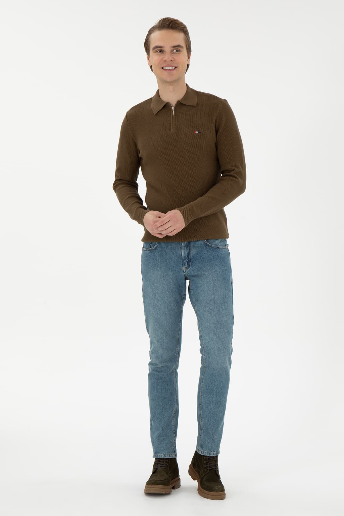 بلوز بافت مردانه U.S. Polo Assn. فیت معمولی نیم زیپ خاکی مدل 50298266-VR027 بلوز بافت مردانه U.S. Polo Assn. فیت معمولی نیم زیپ خاکی مدل 50298266-VR027