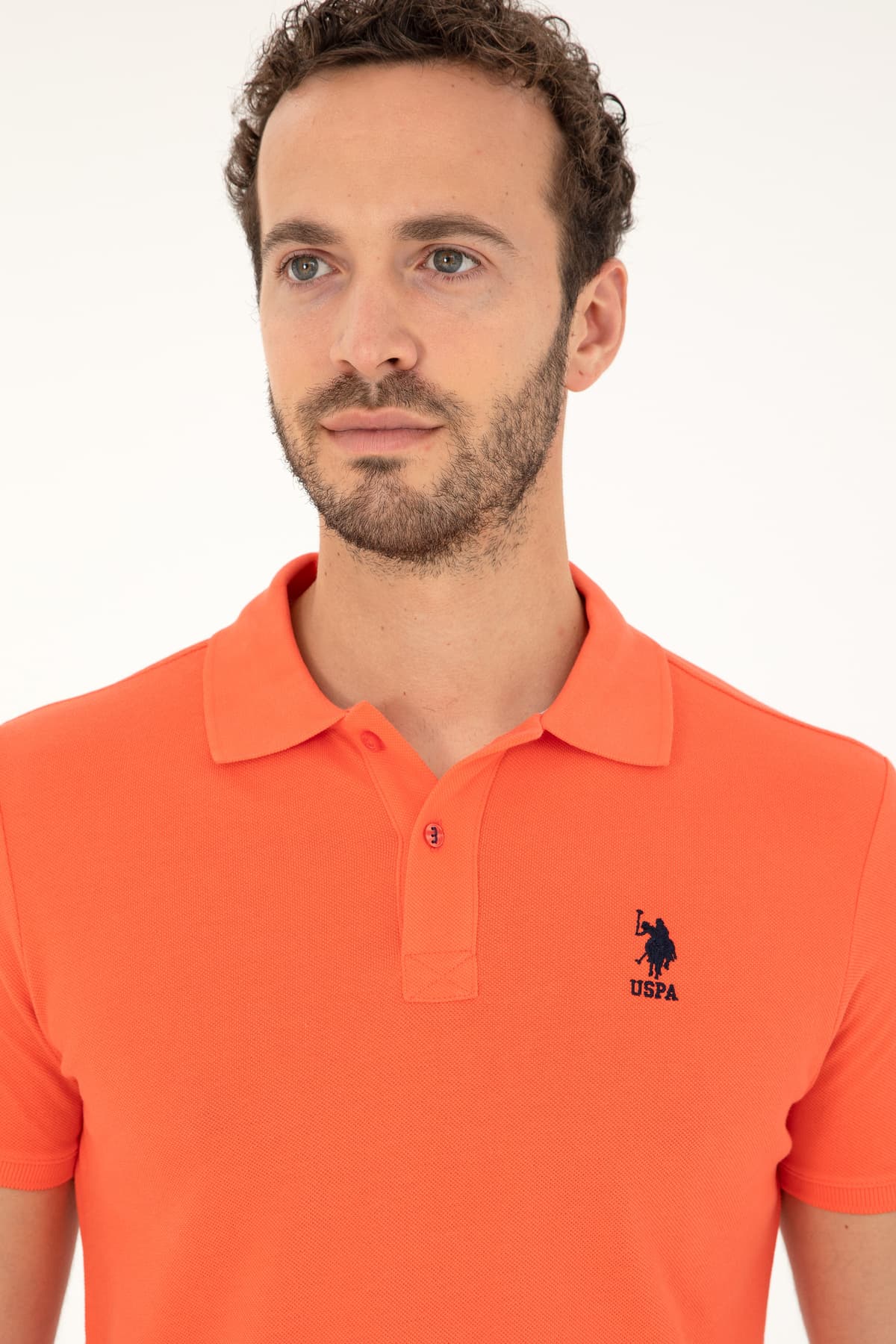 تیشرت مردانه U.S. Polo Assn. اسلیم فیت یقه پولو رنگ گل انار بیسیک مدل 50279613-VR039 تیشرت مردانه U.S. Polo Assn. اسلیم فیت یقه پولو رنگ گل انار بیسیک مدل 50279613-VR039