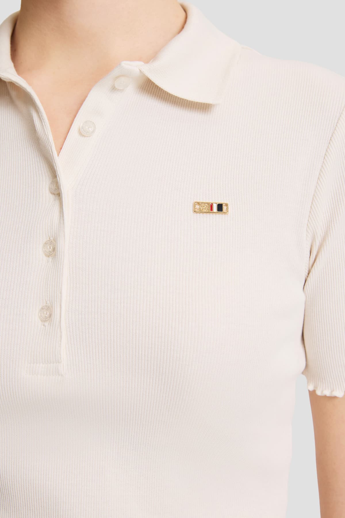تیشرت زنانه یقه پولو U.S. Polo Assn. کرم مدل 50323563-VR071 تیشرت زنانه یقه پولو U.S. Polo Assn. کرم مدل 50323563-VR071