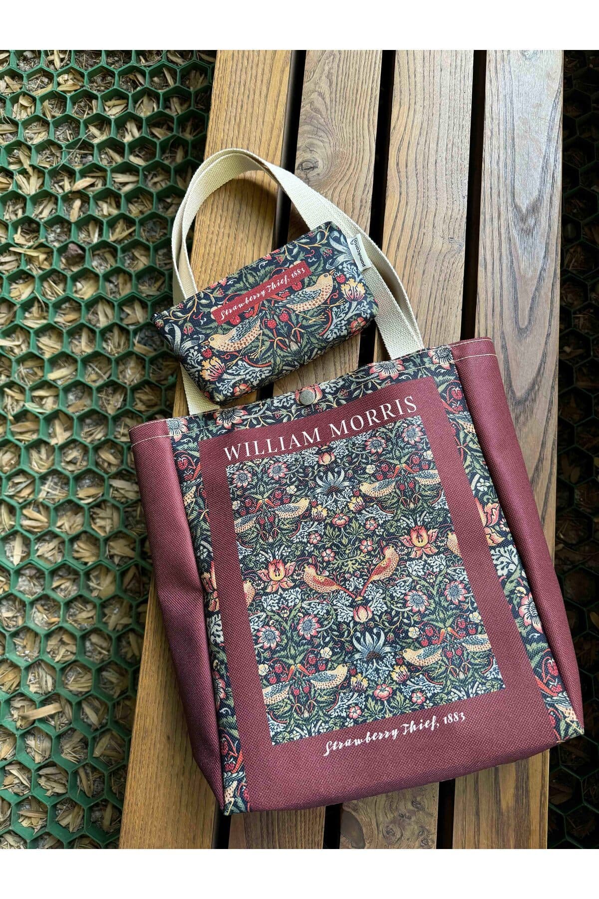 ست ۲ عددی کیف پارچهای و کیف لوازم آرایش pamukcanta William Morris کانواس قابل شستوشو جیبدار با دکمه فلزی ست ۲ عددی کیف پارچهای و کیف لوازم آرایش pamukcanta William Morris کانواس قابل شستوشو جیبدار با دکمه فلزی