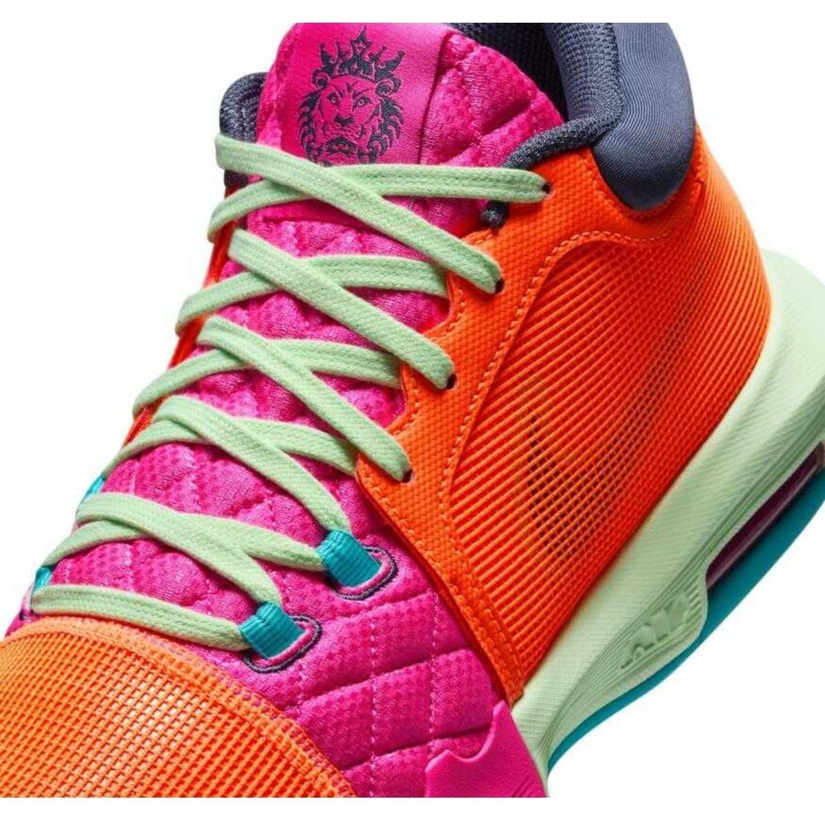 کفش بسکتبال مردانه Nike Lebron Witness VIII کفش بسکتبال مردانه Nike Lebron Witness VIII